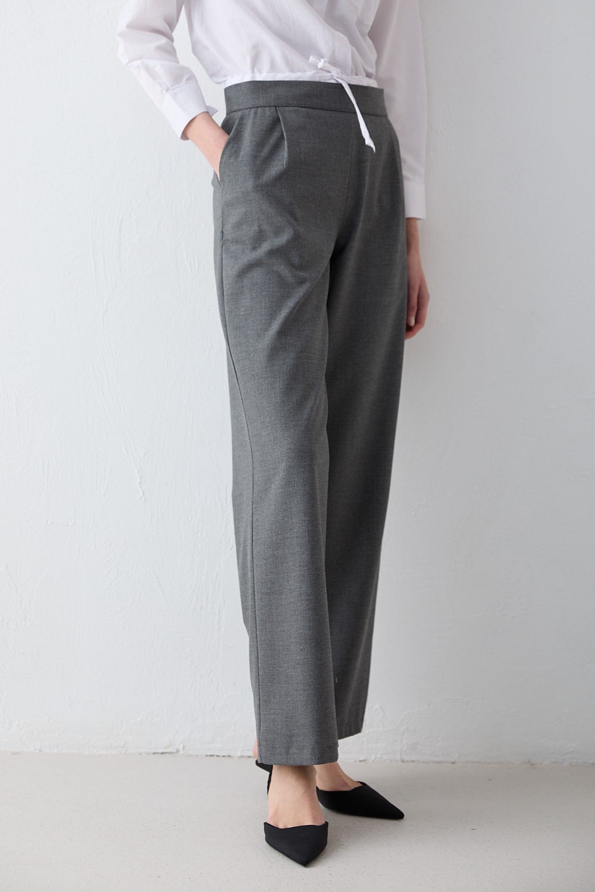 Bel Detaylı Pantolon 32-2699