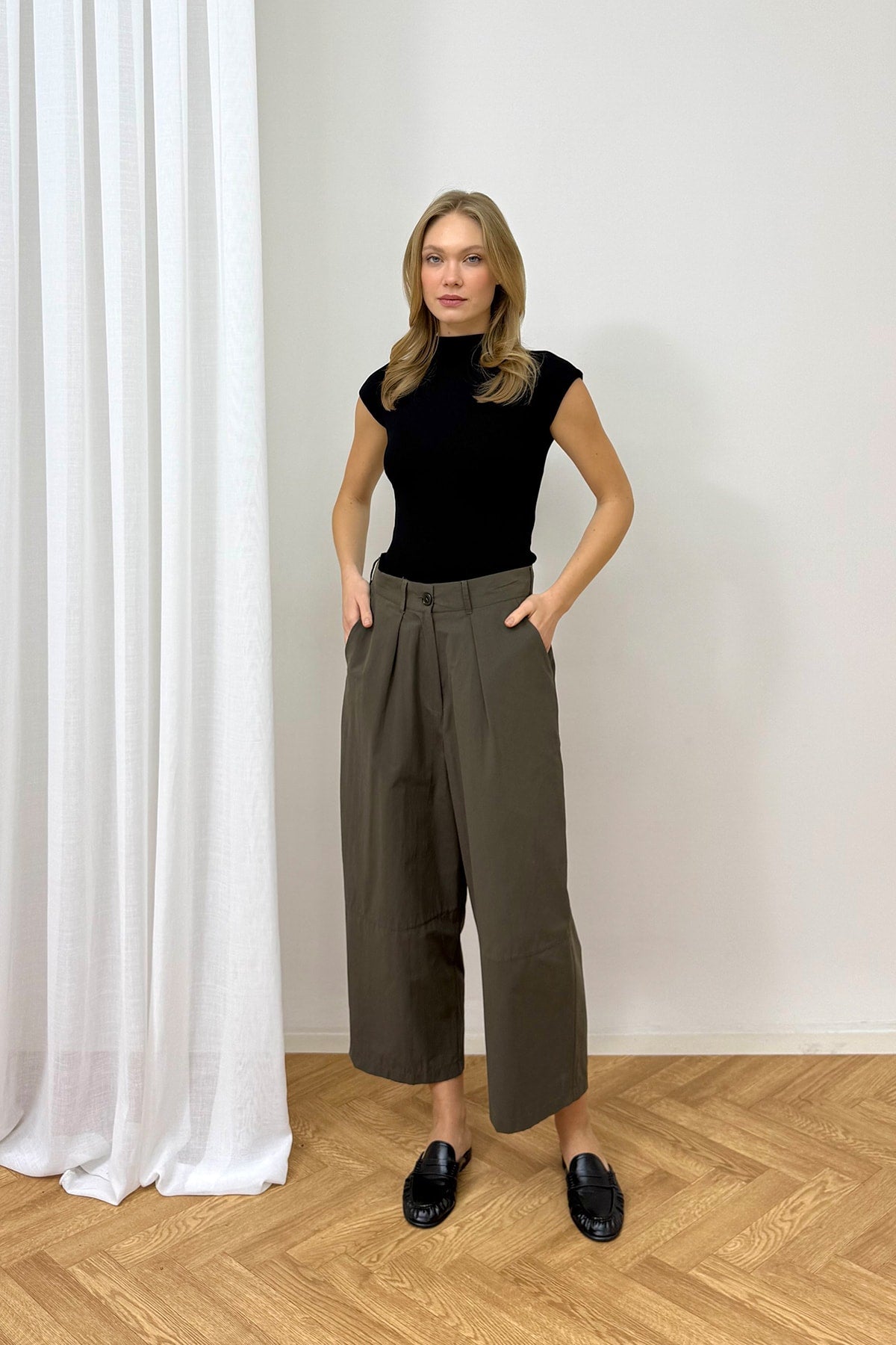 Dikiş Detaylı Pantolon 88-26200