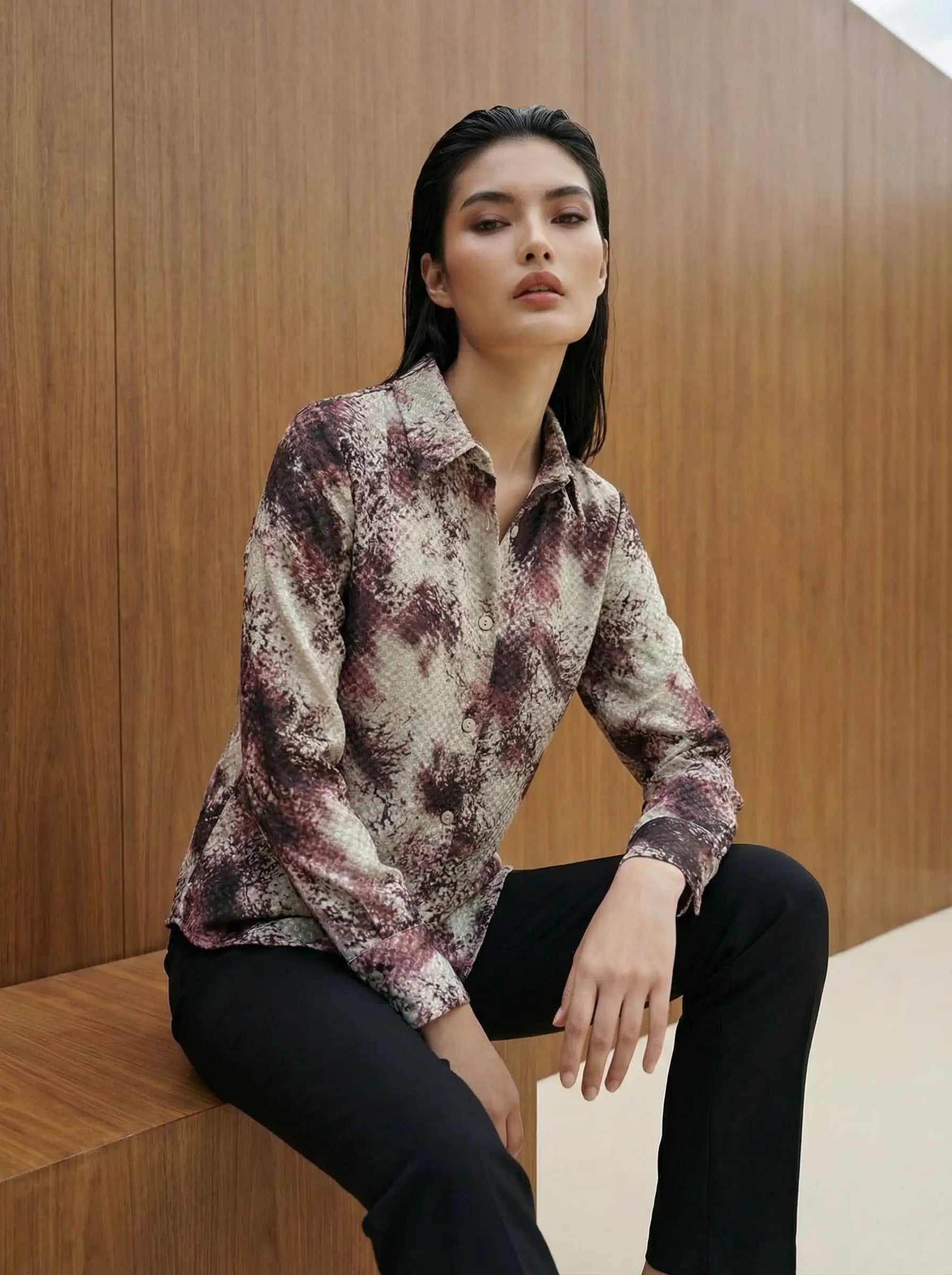 Batik Desen Kadife Gömlek