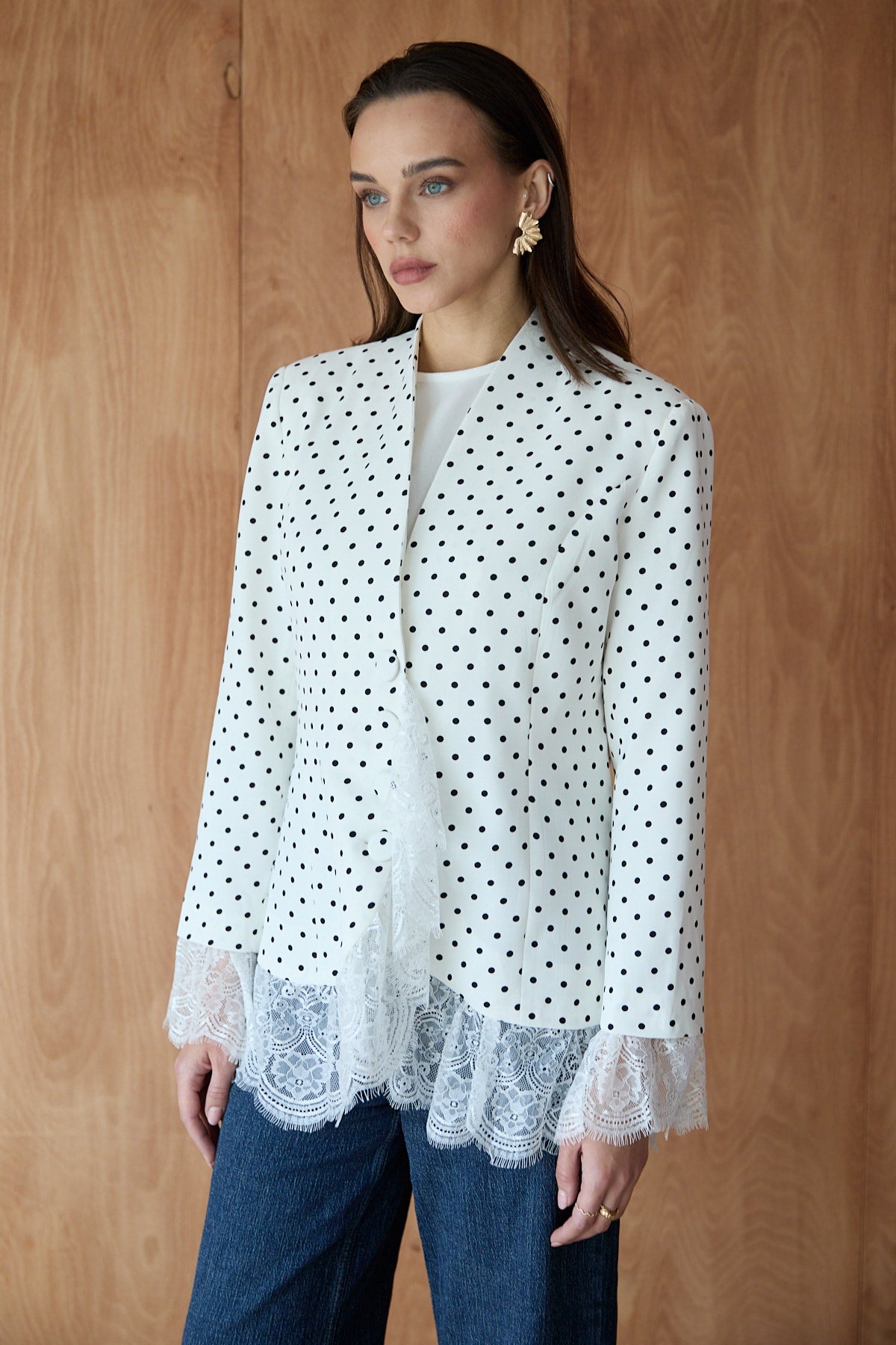 Puantiye Dantelli Ceket 32-2883