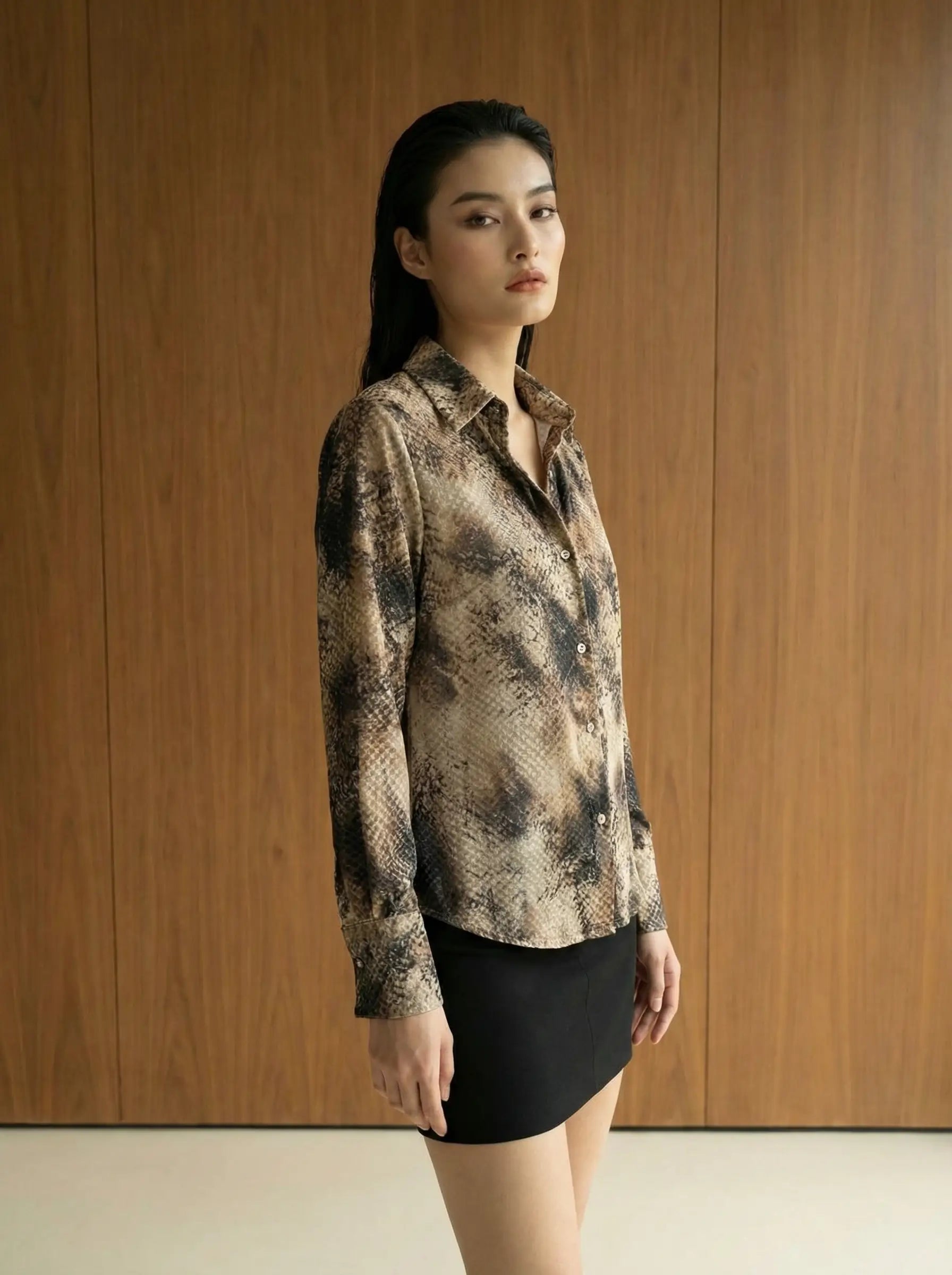 Batik Desen Kadife Gömlek