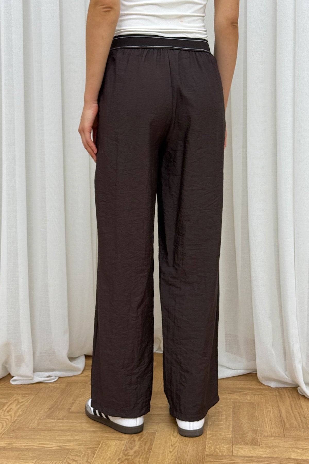 Lastik Detaylı Pantolon 32-2736-1