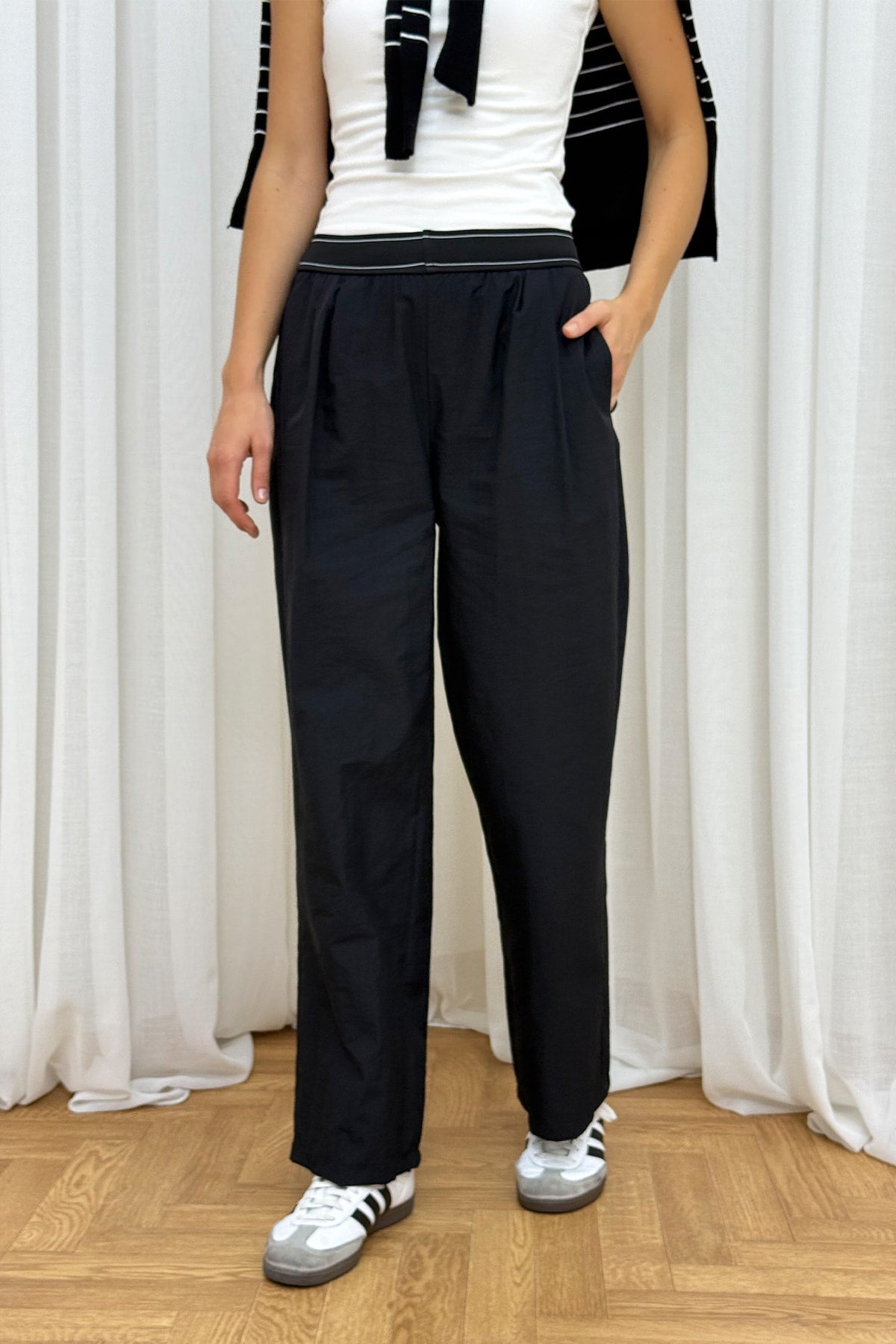 Lastik Detaylı Pantolon 32-2736-1