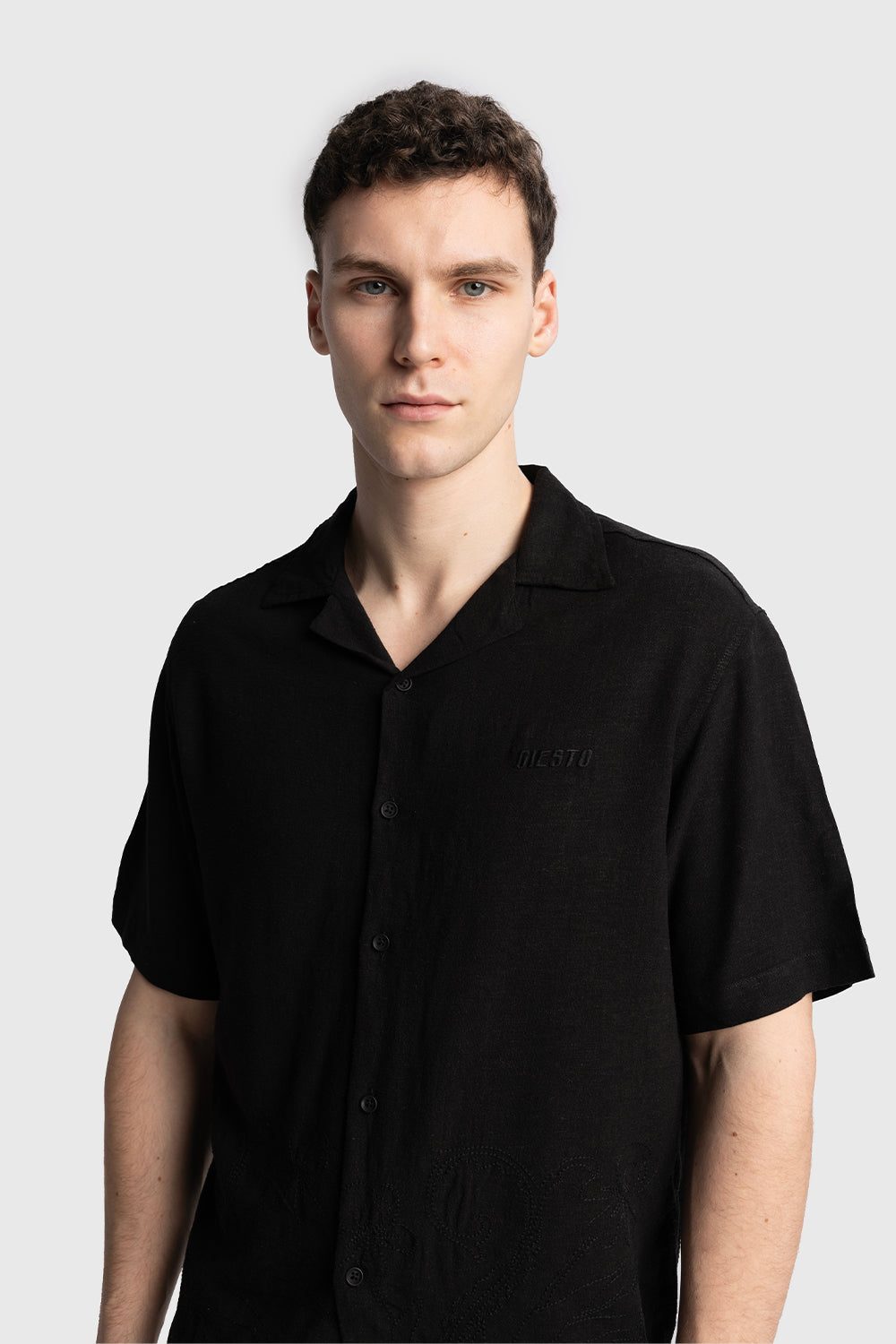 İŞLEMELİ KETEN GÖMLEK - SİYAH S