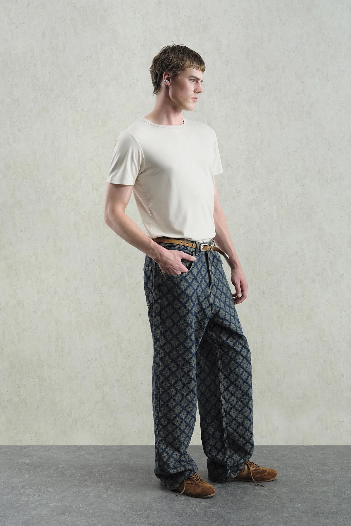 JAKAR DESENLİ LACİVERT JEAN