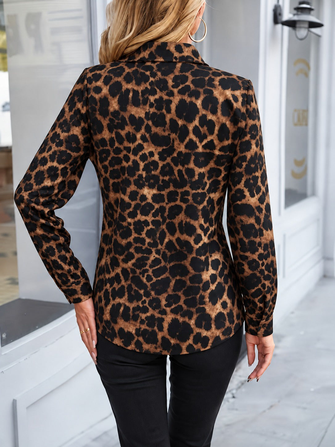 Kadın Uzun Kollu Yakalı önden Düğmeli Leopar Desenli Modal Gömlek Bluz