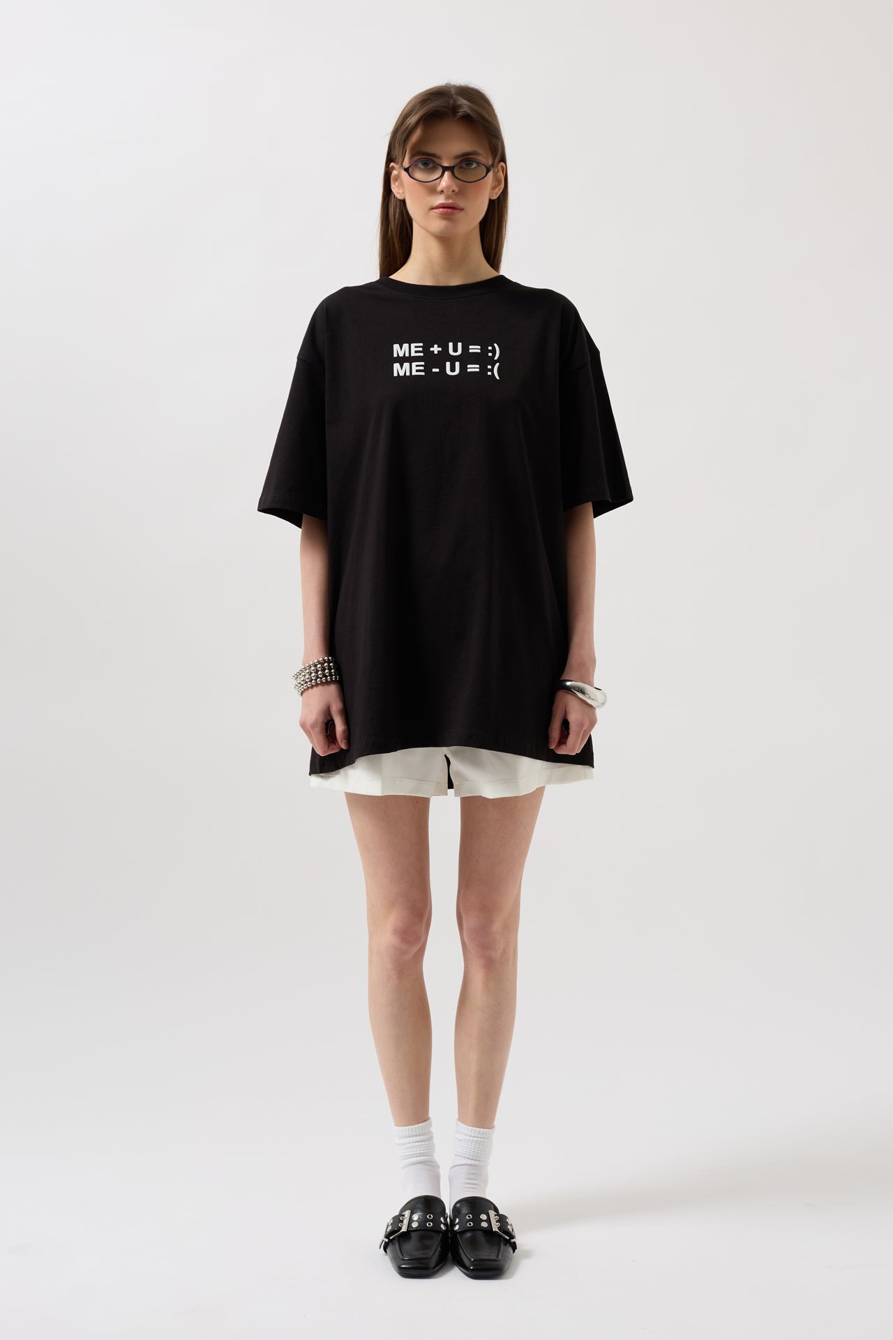 Kabartma Baskılı Siyah T-Shirt