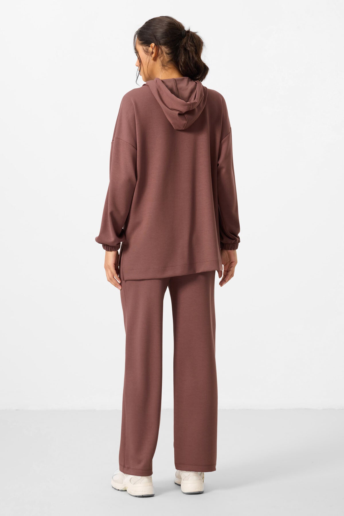 Kahverengi Yumuşak Dokulu Kapüşonlu Oversize Kadın Eşofman Tunik Takım - 95348
