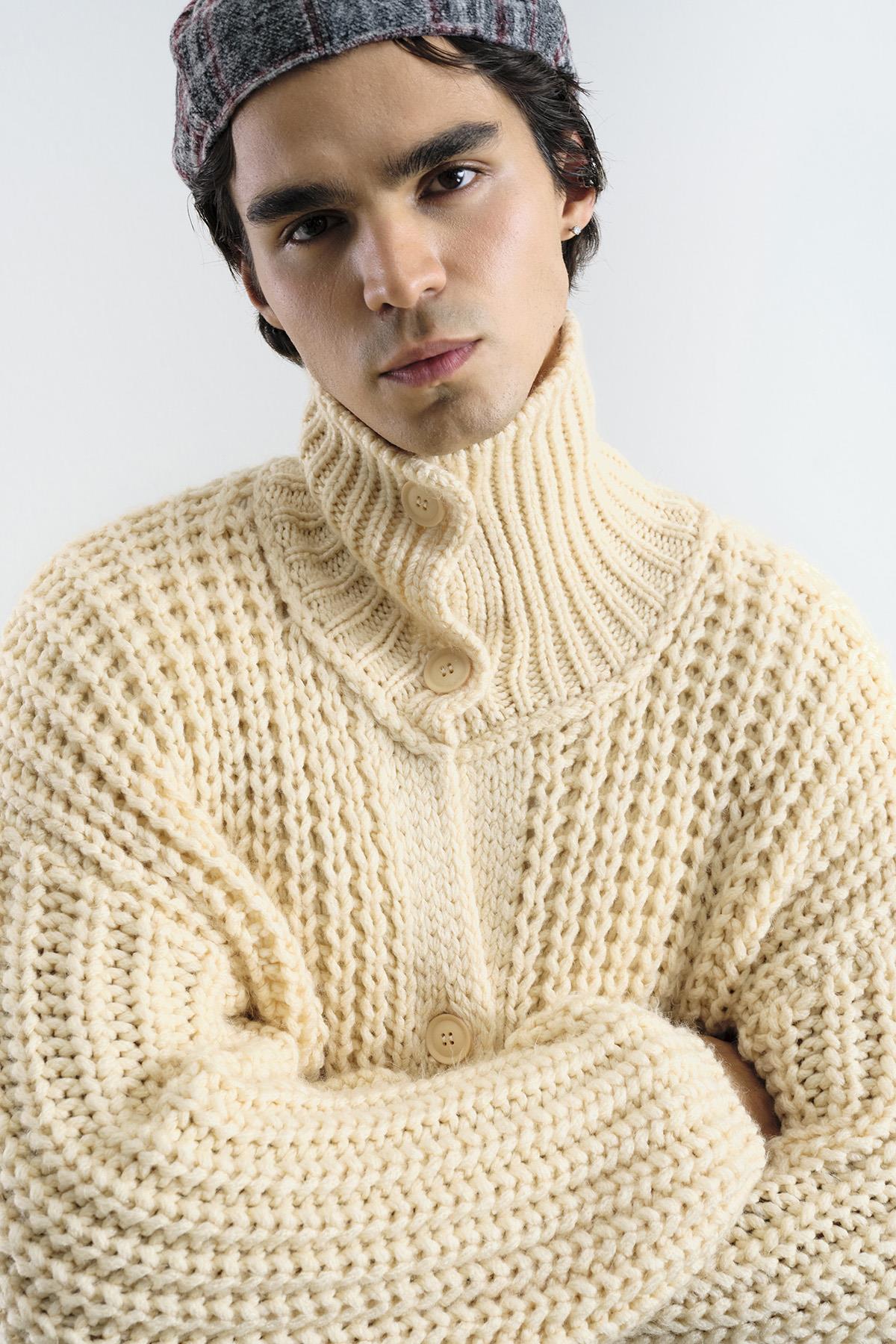 KALIN ÖRGÜLÜ OVERSIZE EKRU HIRKA