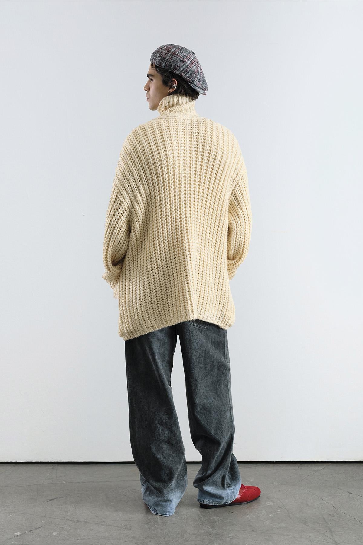 KALIN ÖRGÜLÜ OVERSIZE EKRU HIRKA