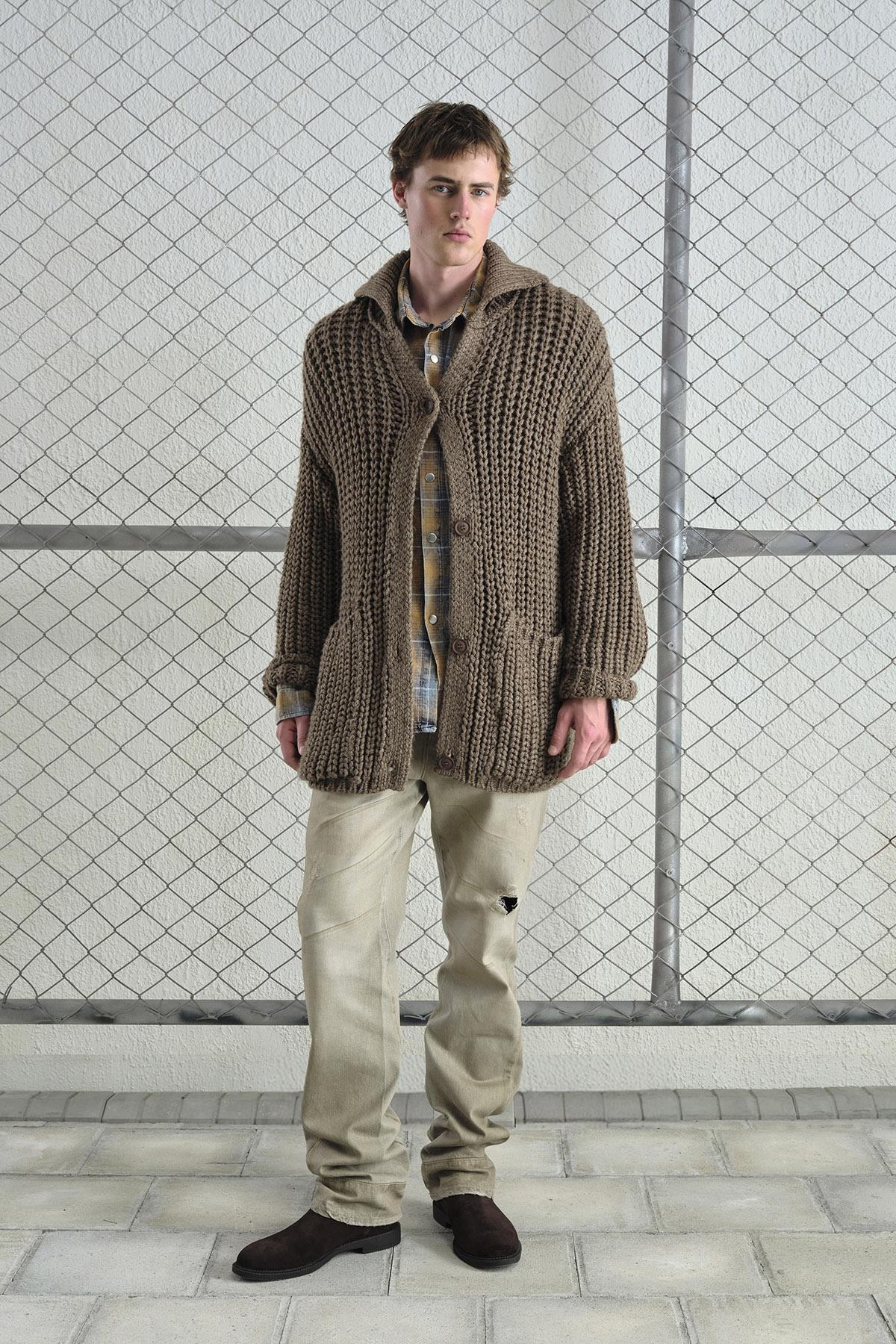 KALIN ÖRGÜLÜ OVERSIZE KAHVERENGİ HIRKA