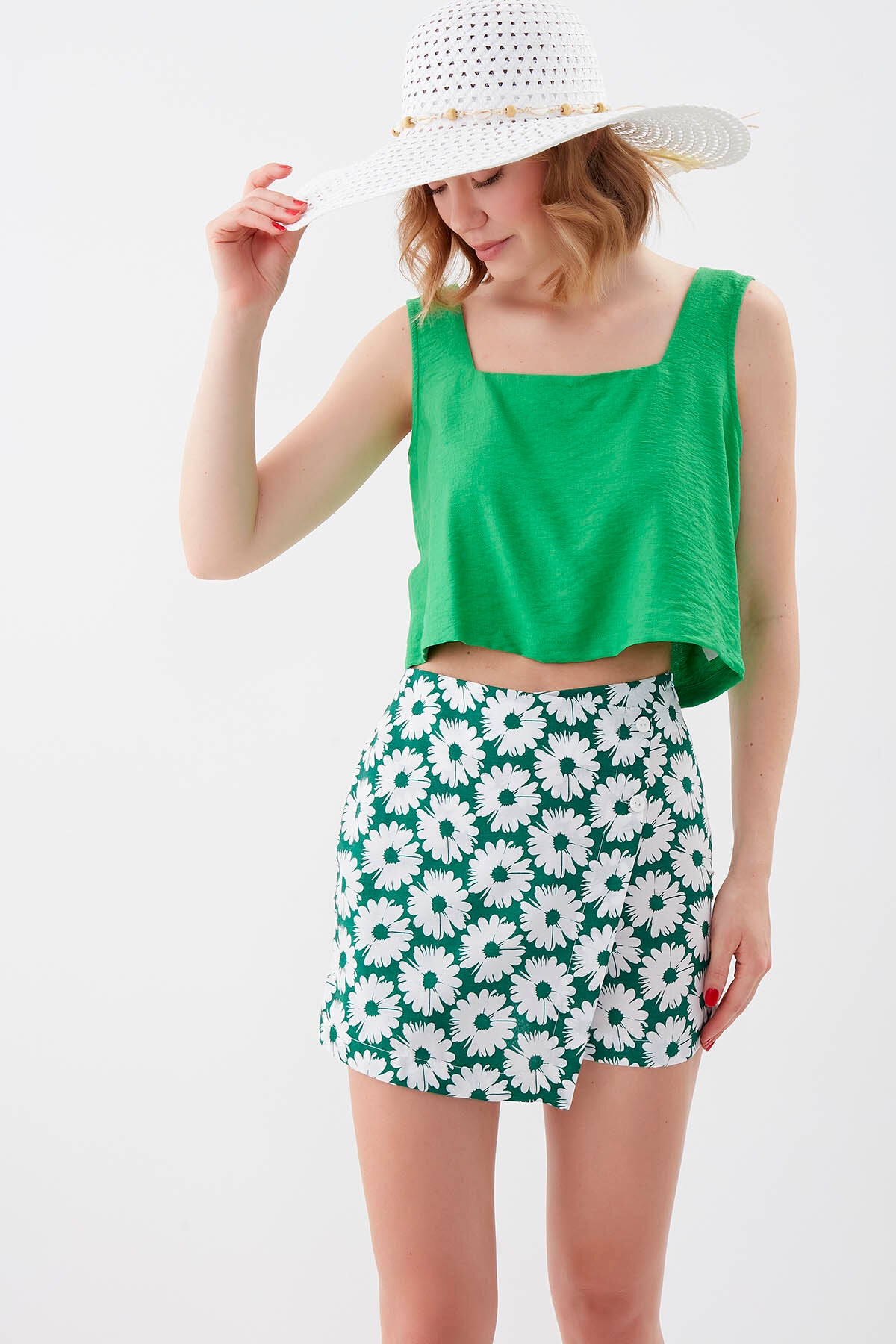 Kare Yaka Sıfır Kol Crop Bluz
