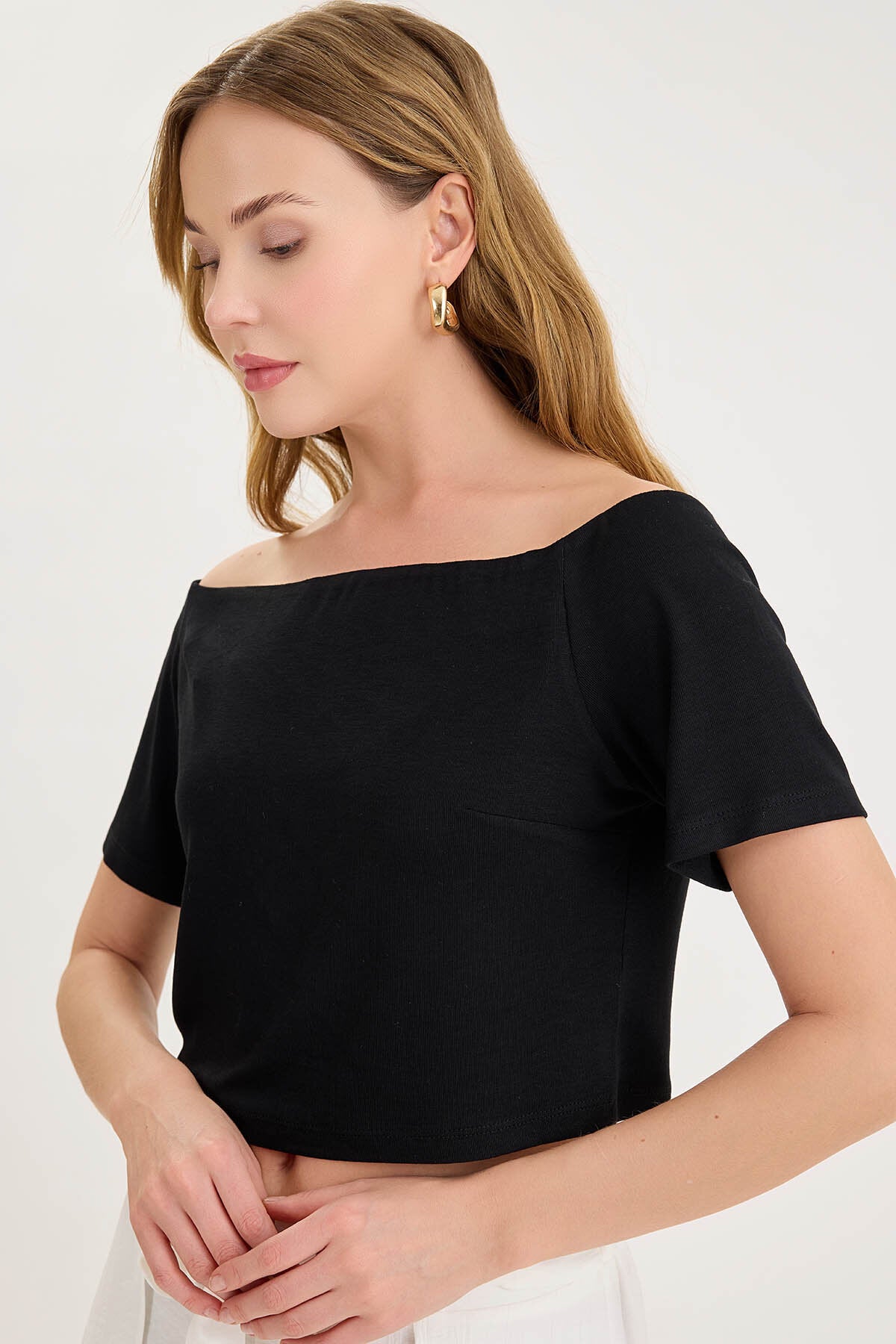 Kayık Yaka Crop Bluz
