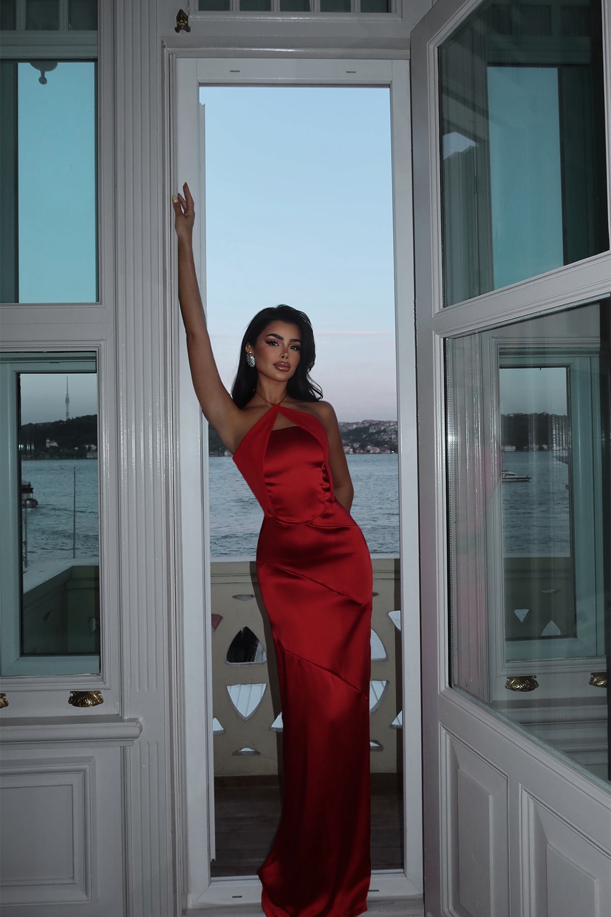 Kırmızı Dianeli Bağlamalı Elbise  ATE-2895