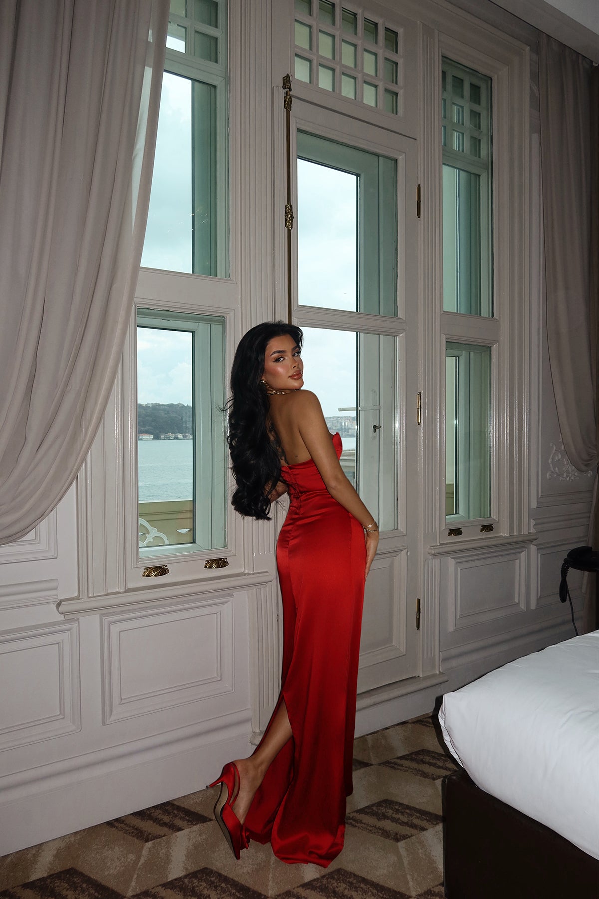 Kırmızı Galian Straplez Uzun Elbise ATE-2361