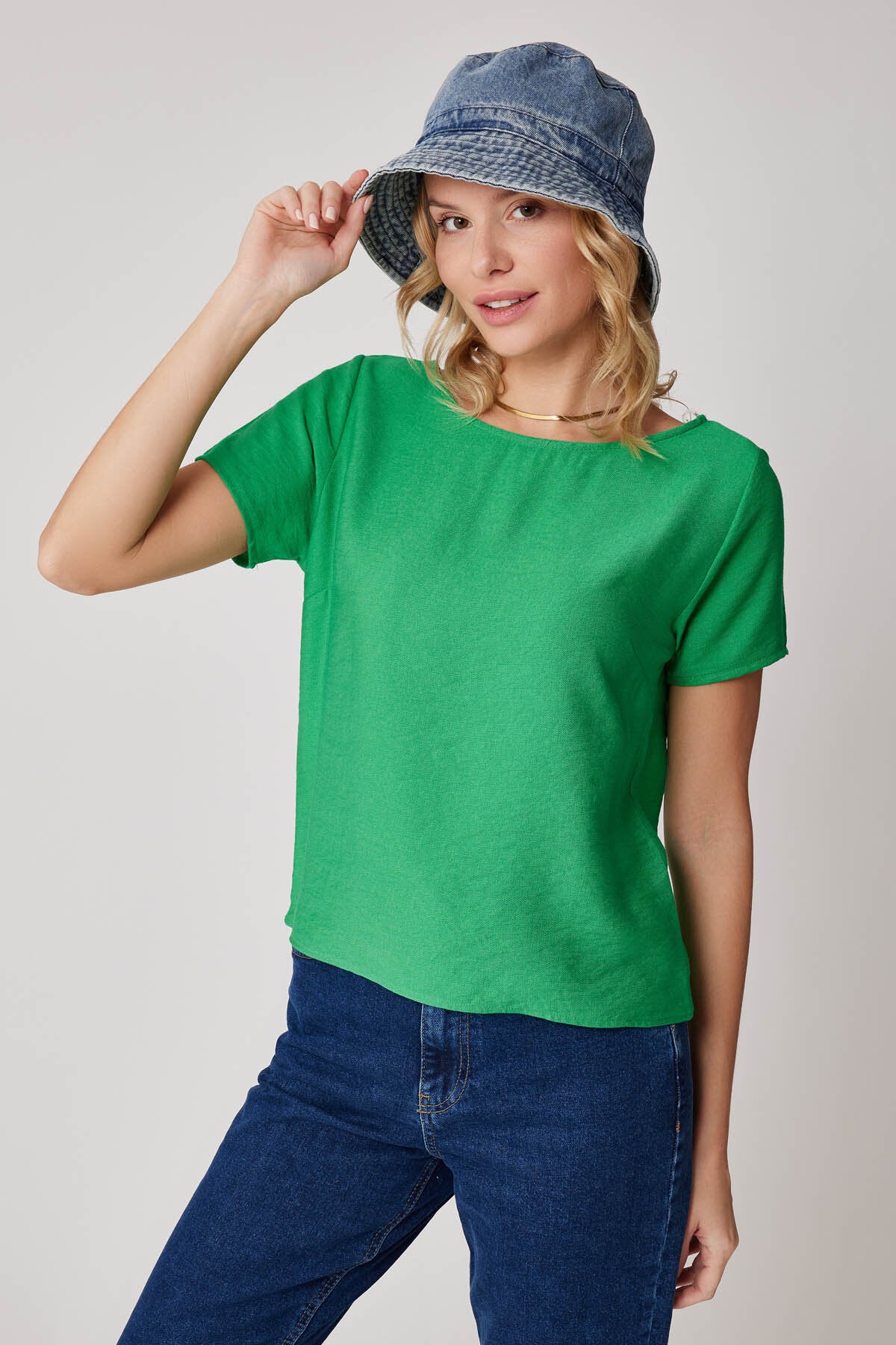 Kısa Kollu Crop Bluz