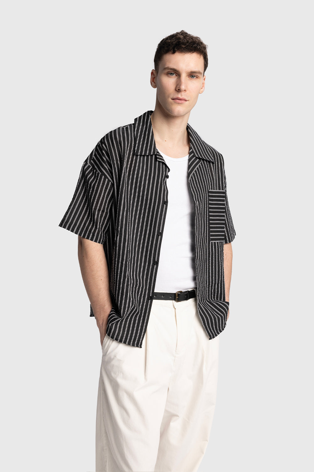 KISA KOLLU GOFRE GÖMLEK - SİYAH L