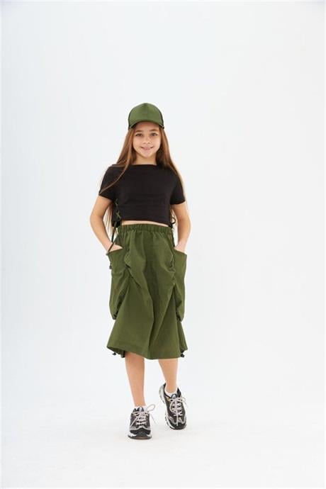 Kız Çocuk Büzgülü Etek Bağcıklı Tişört Şapka Üçlü Takım