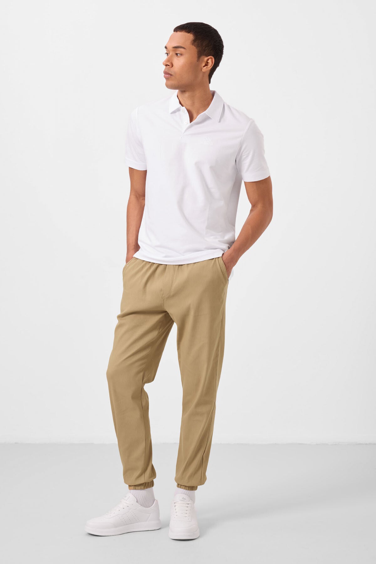 Koyu Bej Standart Fit Dokuma Hafif Esnek Chino Erkek Pantolon - 82176