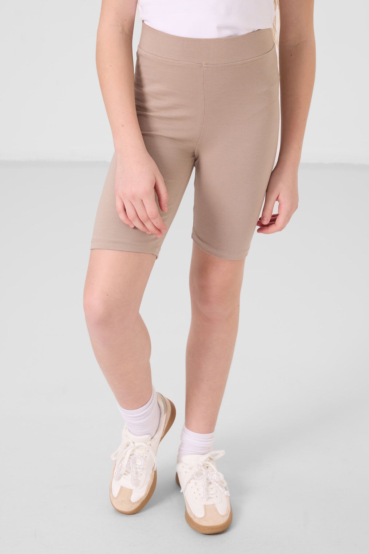 Koyu Bej Pamuklu Kısa Paça Standart Fit Basic Kız Çocuk Tayt - 75188