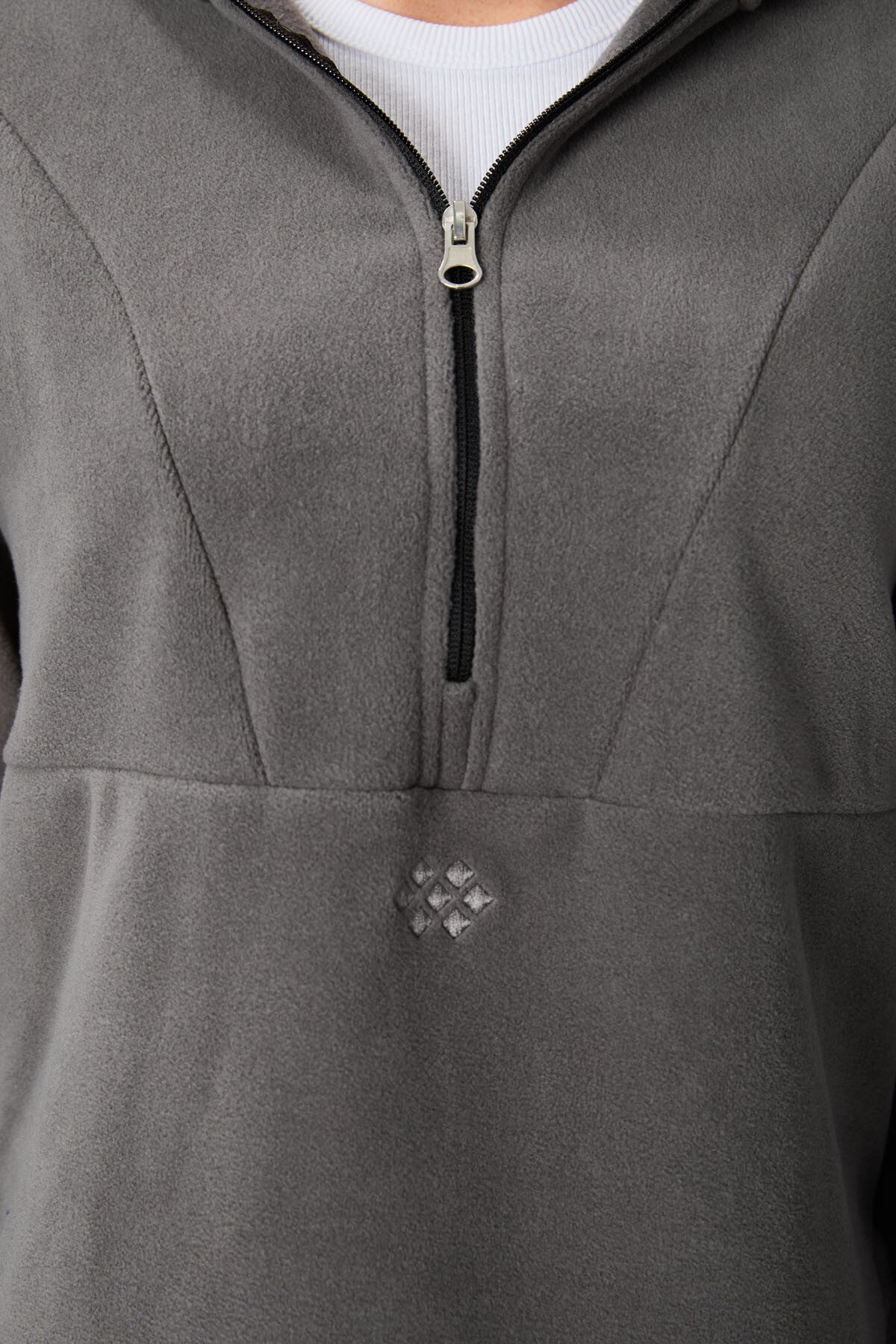 Koyu Gri Kalın Yumuşak Dokulu Kapüşonlu Oversize Nakışlı Polar Kadın Sweatshirt -97286