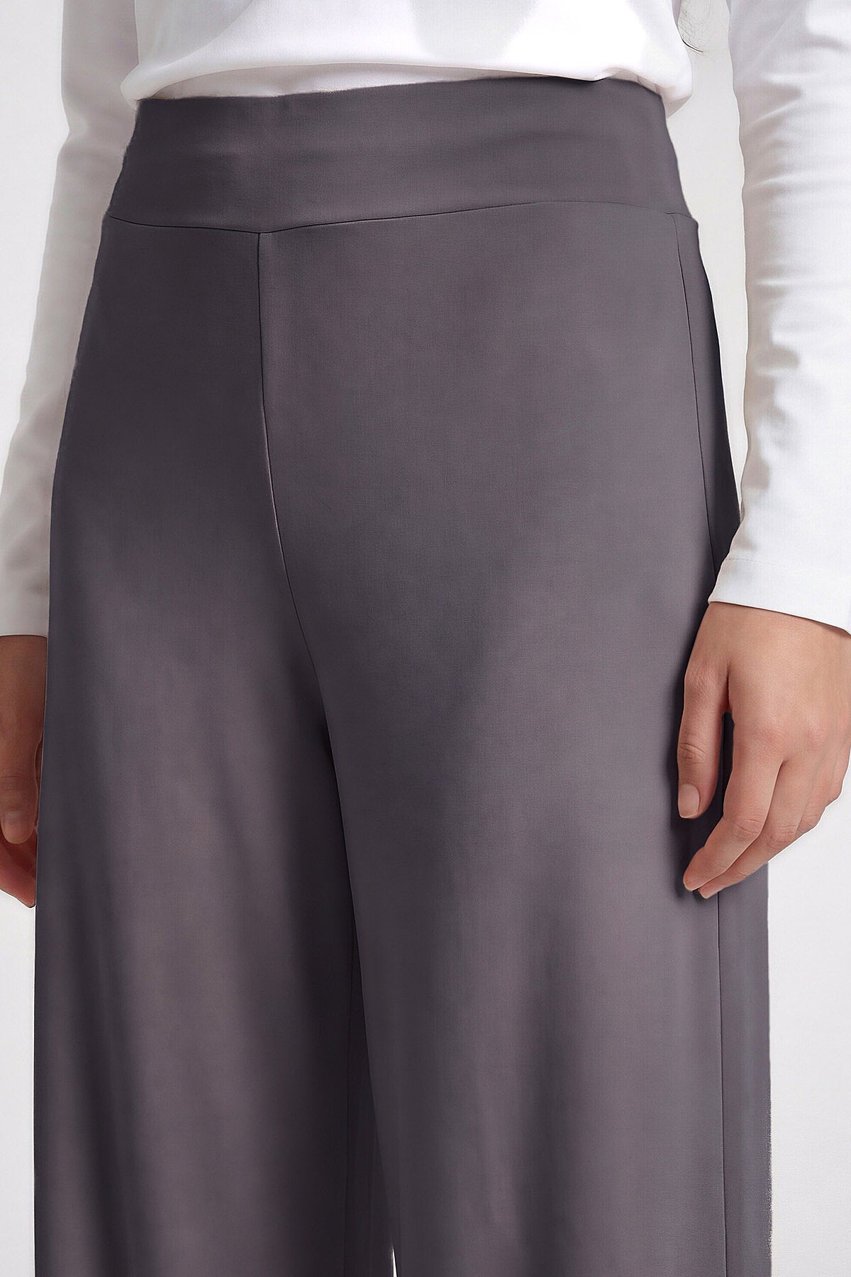 Koyu Gri Comfort Fit Geniş Paça Korsajlı Palazzo Kadın Pantolon - 94681