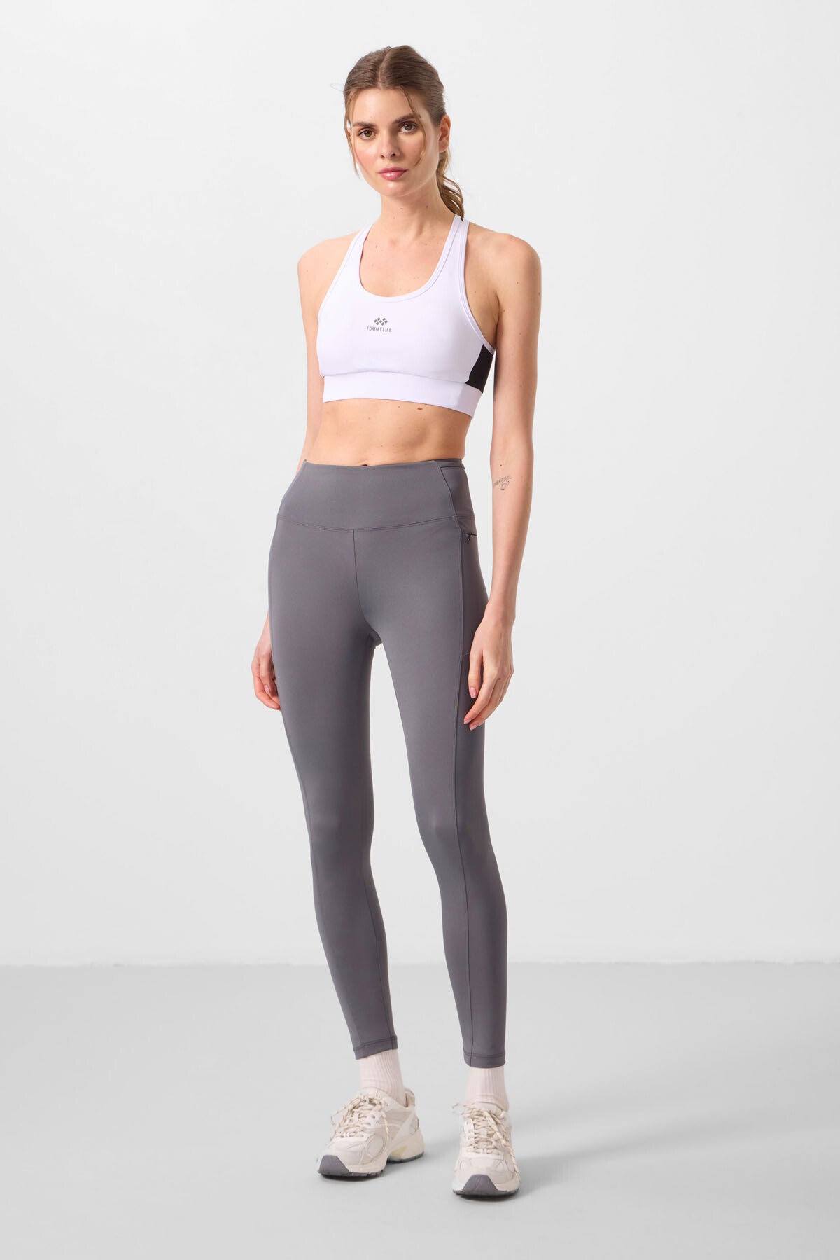 Koyu Gri Esnek Standart Fit Performans Kadın Tayt - 94667