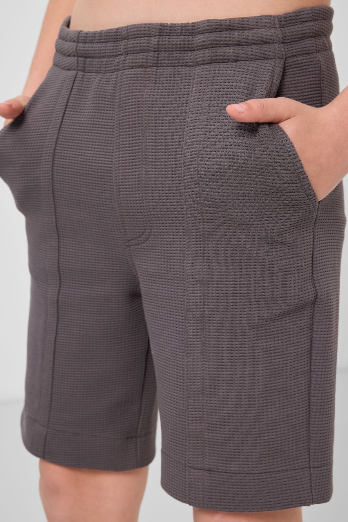 Koyu Gri Pamuklu Yumuşak Dokulu Standart Fit Basic Erkek Çocuk Şort - 11289