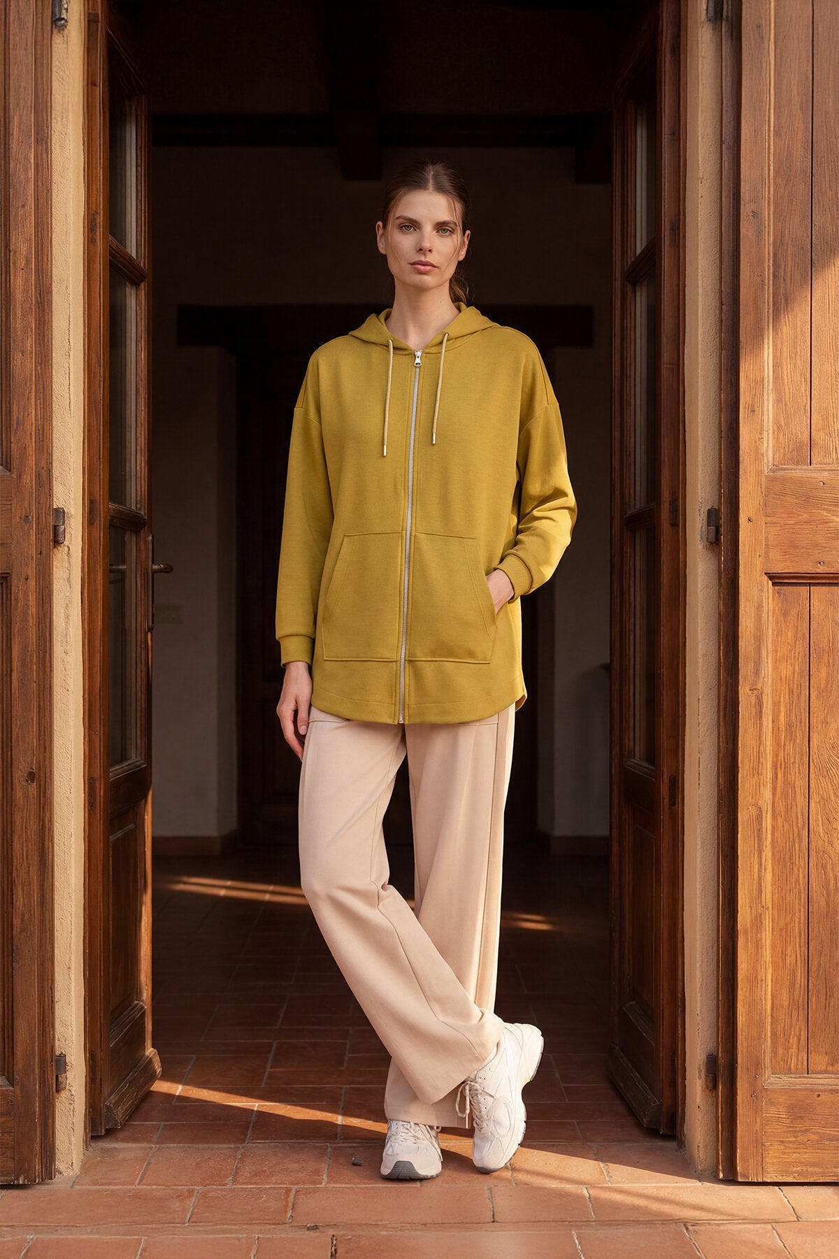 Koyu Hardal Yumuşak Dokulu Kapüşonlu Oversize Kadın Tunik Sweatshirt - 97302