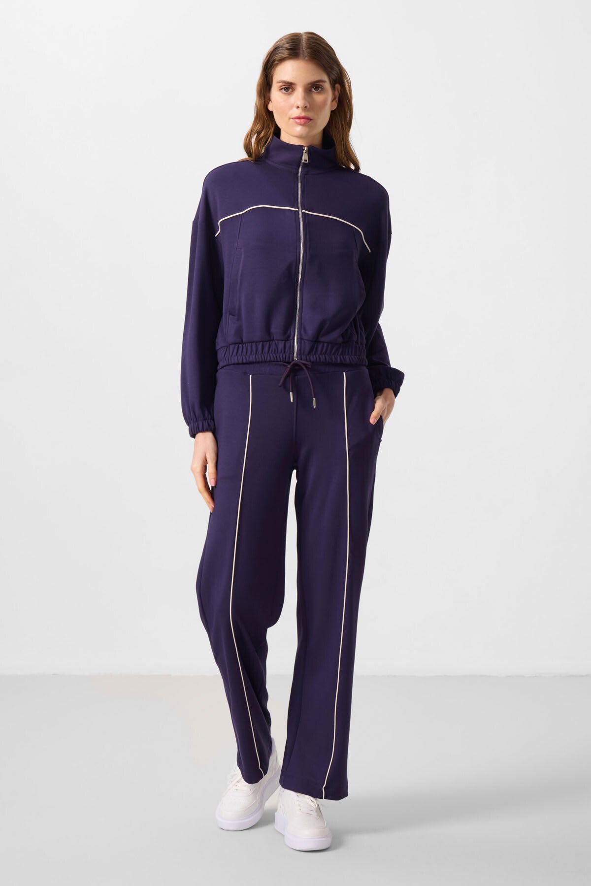 Koyu Mor Yumuşak Dokulu Dik Yaka Oversize Lastikli Kadın Eşofman Takım - 95349