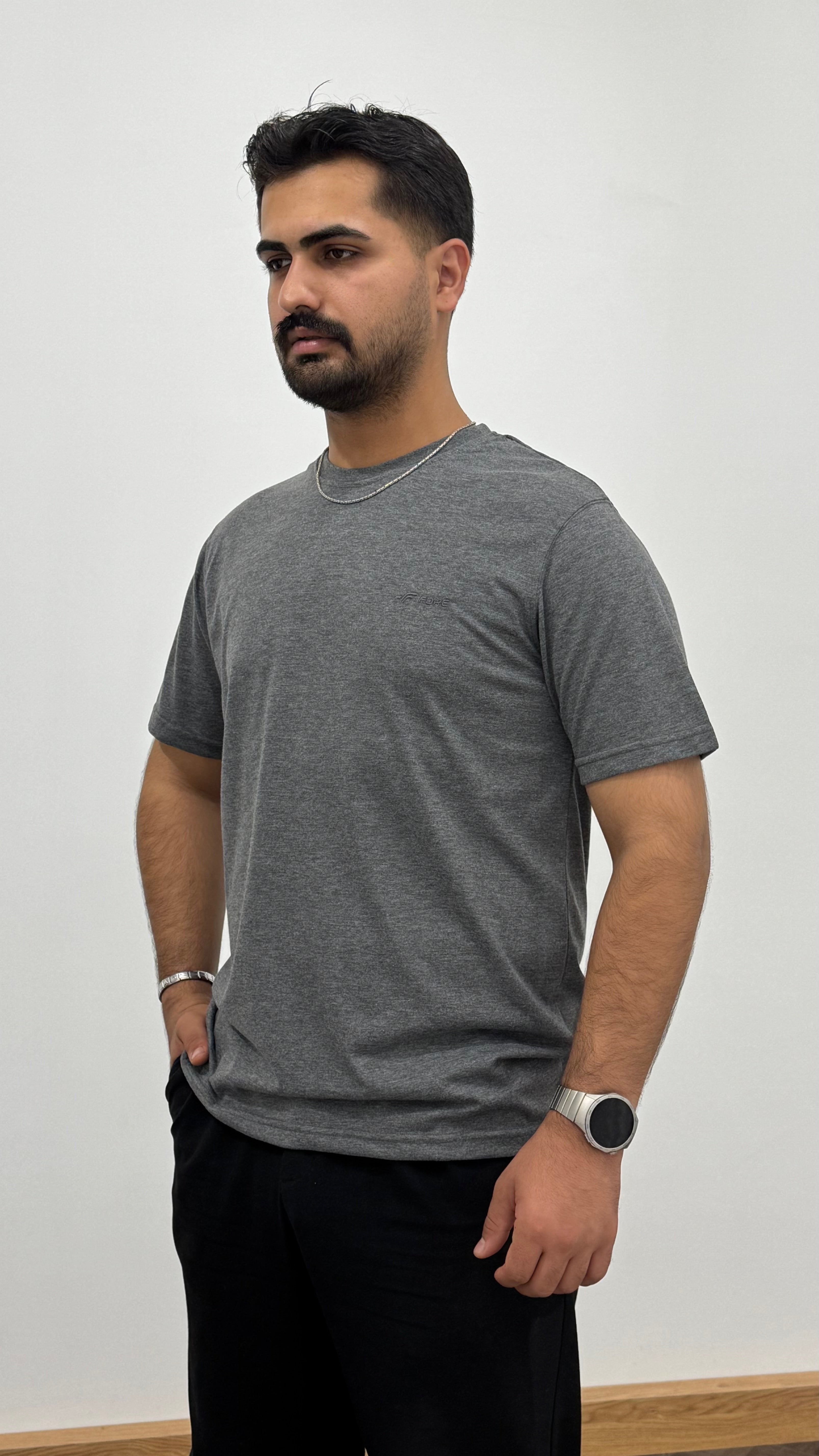 BİSİKLET YAKA NAKIŞ BASKILI TSHİRT