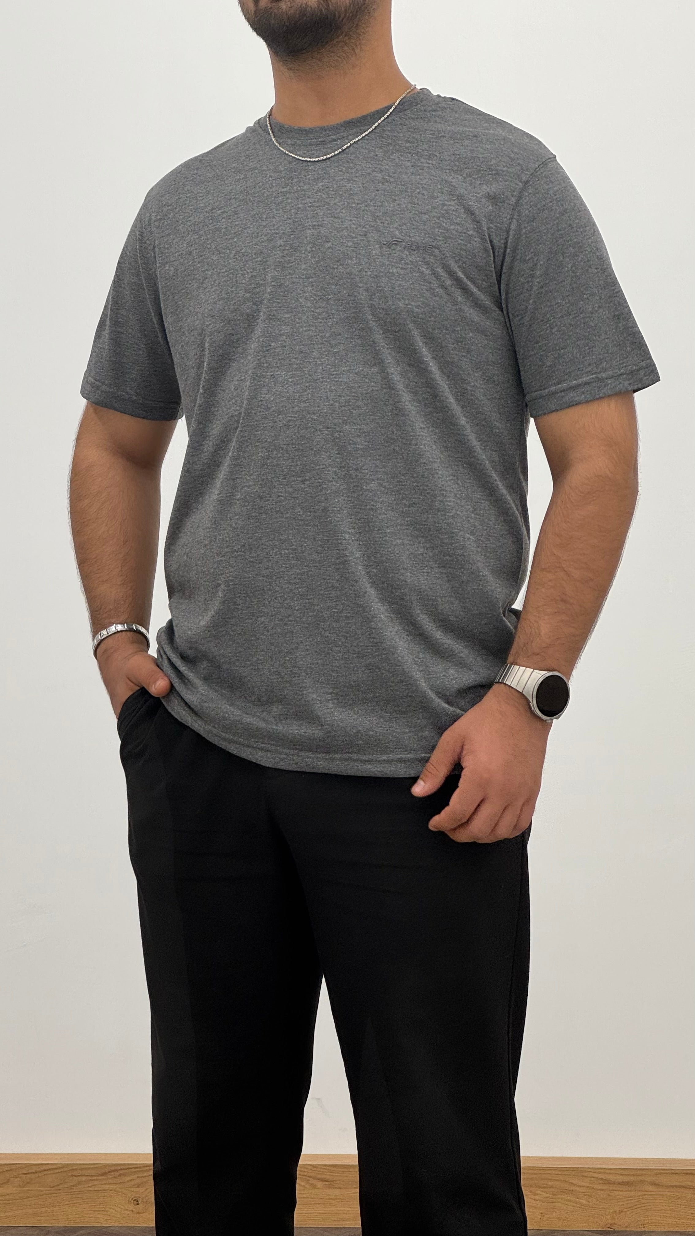 BİSİKLET YAKA NAKIŞ BASKILI TSHİRT