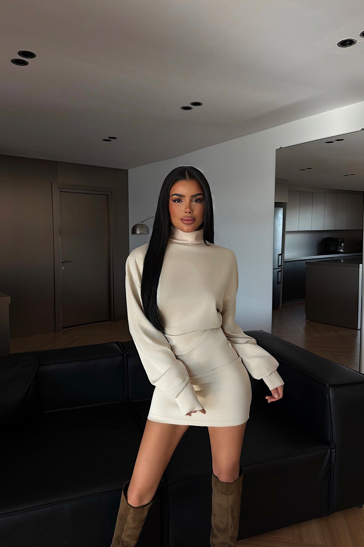 Krem Liora Dik Yaka Mini Elbise ATE-4326