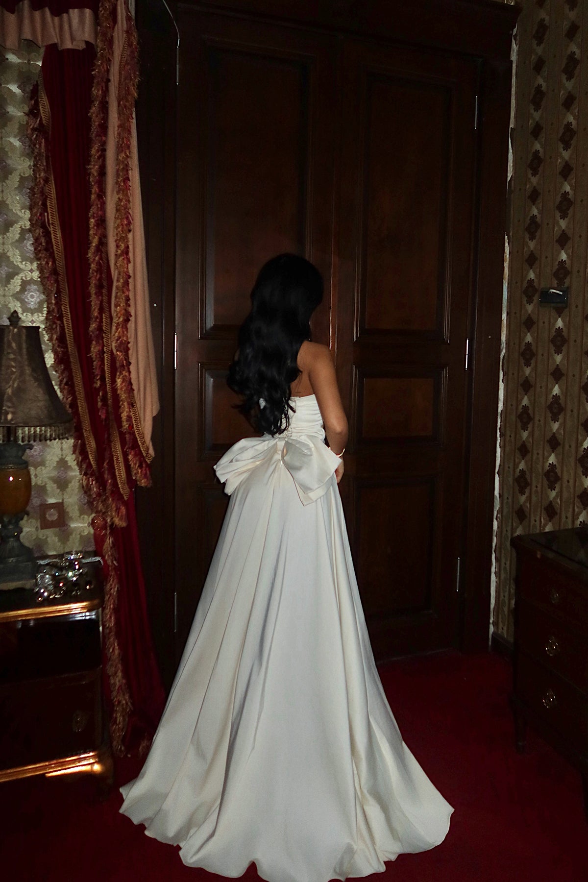 Lilou fiyonk detaylı abiye ATE-4043