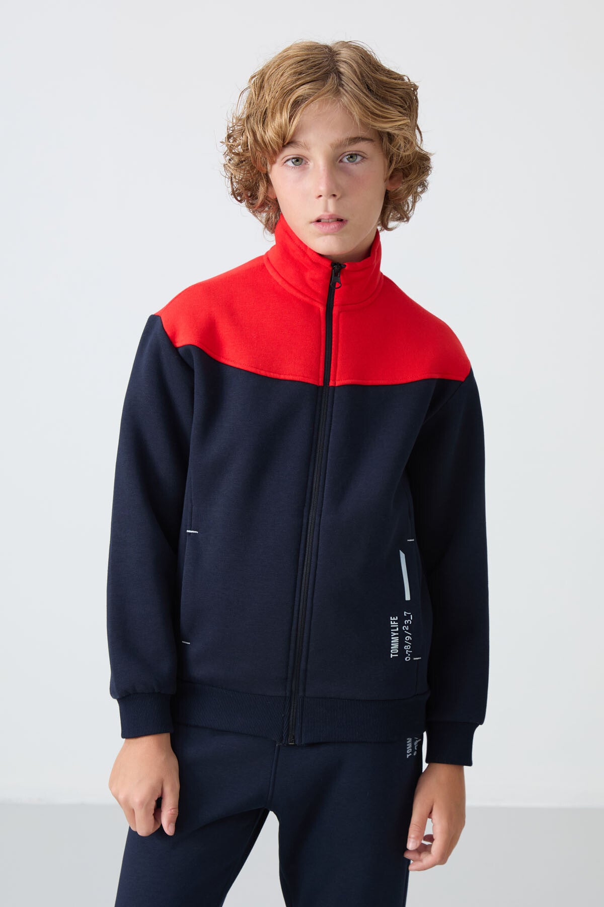 Lacivert Pamuklu Kalın İçi Tüylü Standart Fit Nakışlı Erkek Çocuk Eşofman Takım - 11240