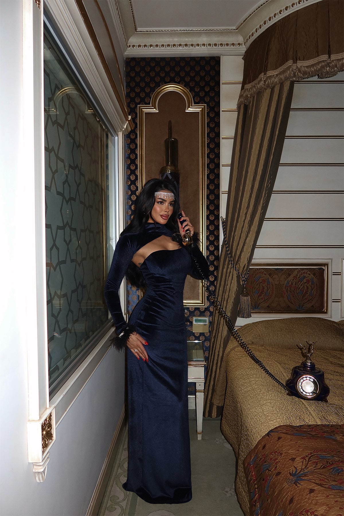 Lacivert Patrizio Otriş Detay Kadife Elbise ATE-2291