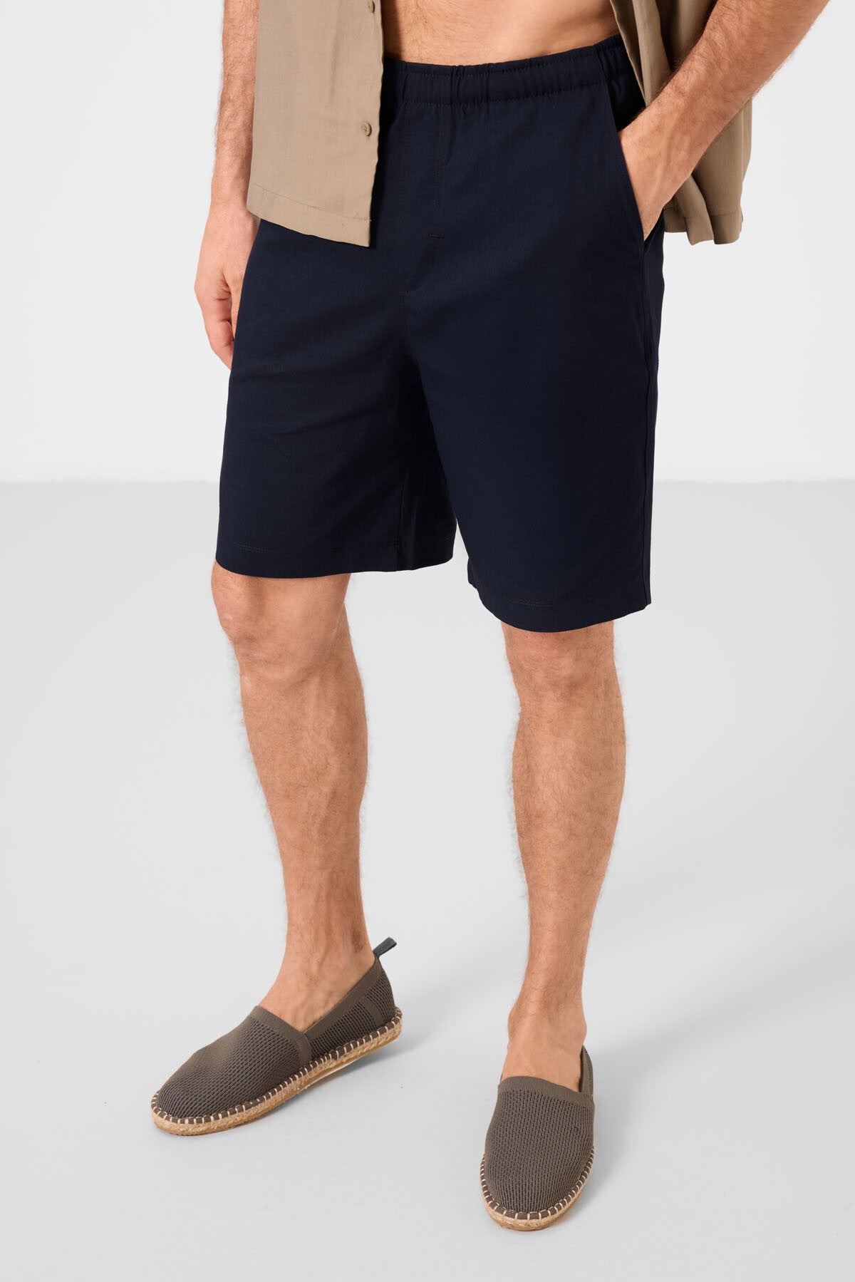 Lacivert Standart Fit Dokuma Hafif Esnek Chino Erkek Şort - 81291