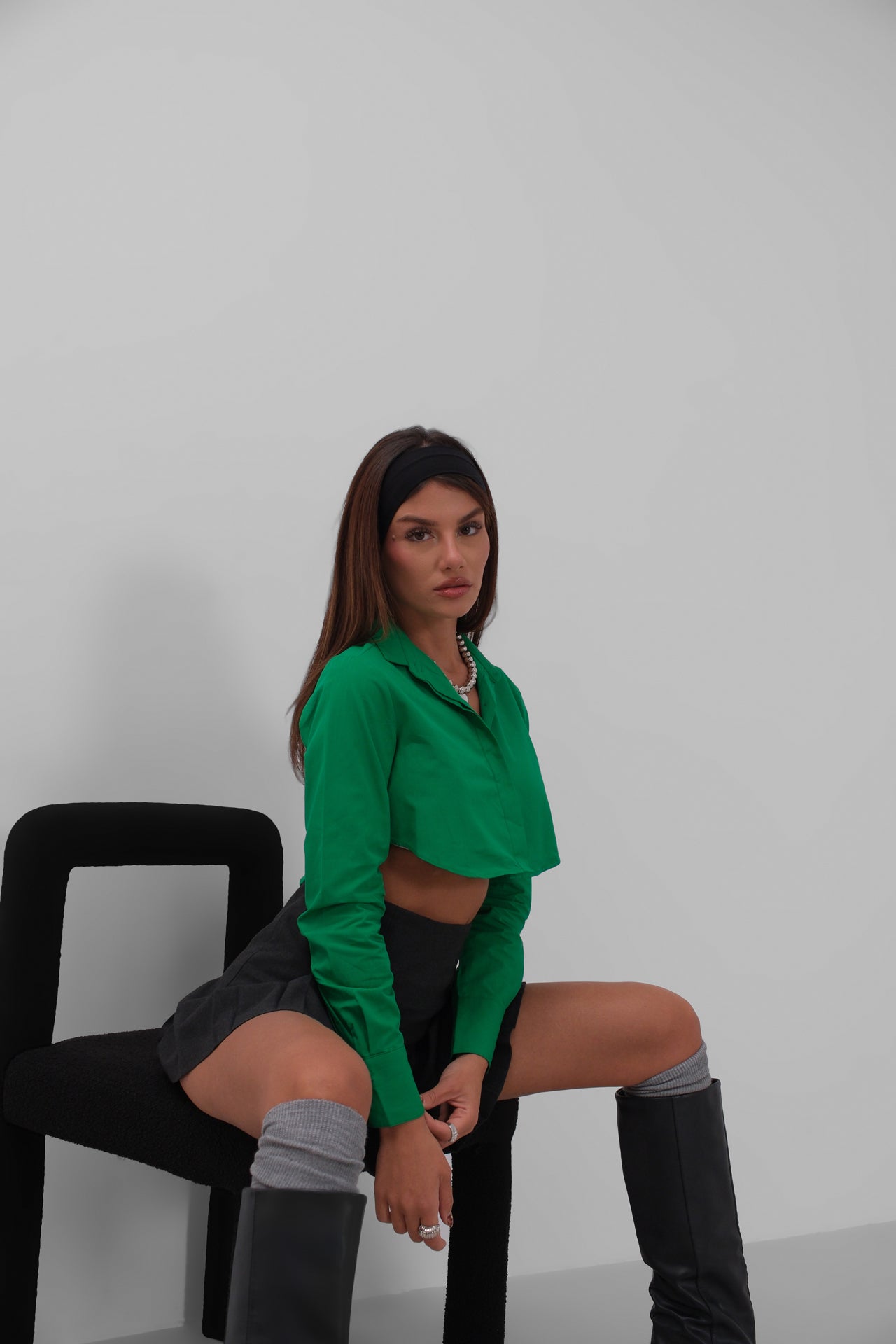 Manşet Detay Yeşil Crop Gömlek
