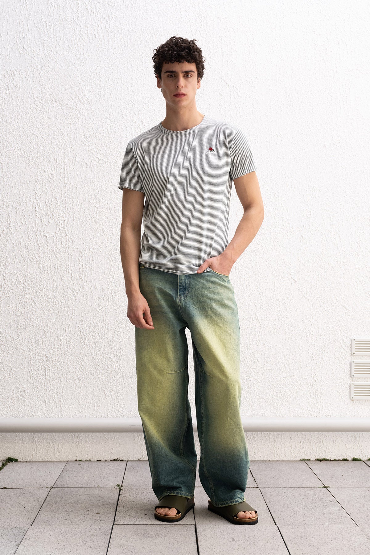NAKIŞ DETAYLI ÇİZGİLİ YEŞİL T-SHIRT - YEŞİL M