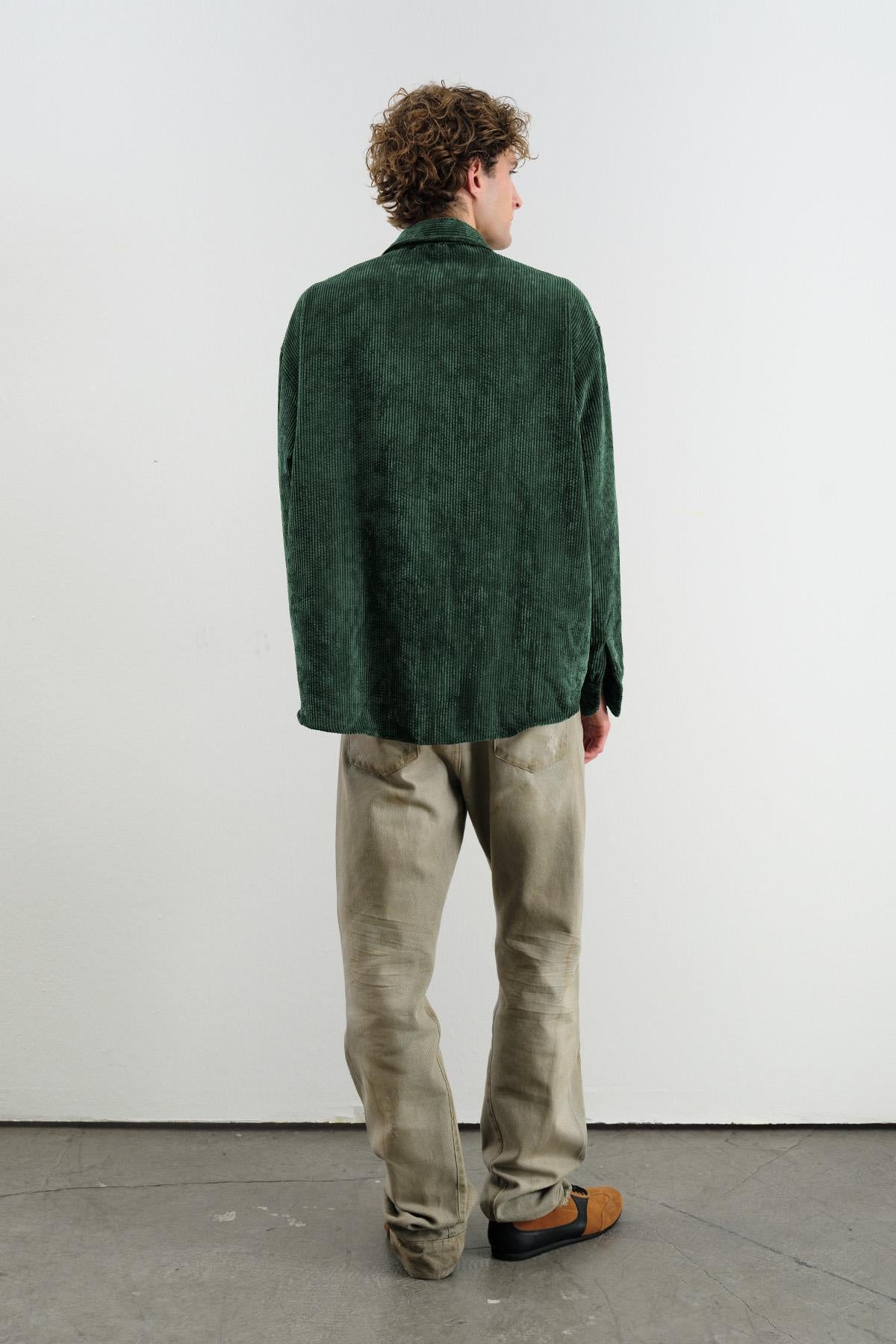 OVERSIZE DÖKÜMLÜ KADİFE YEŞİL GÖMLEK