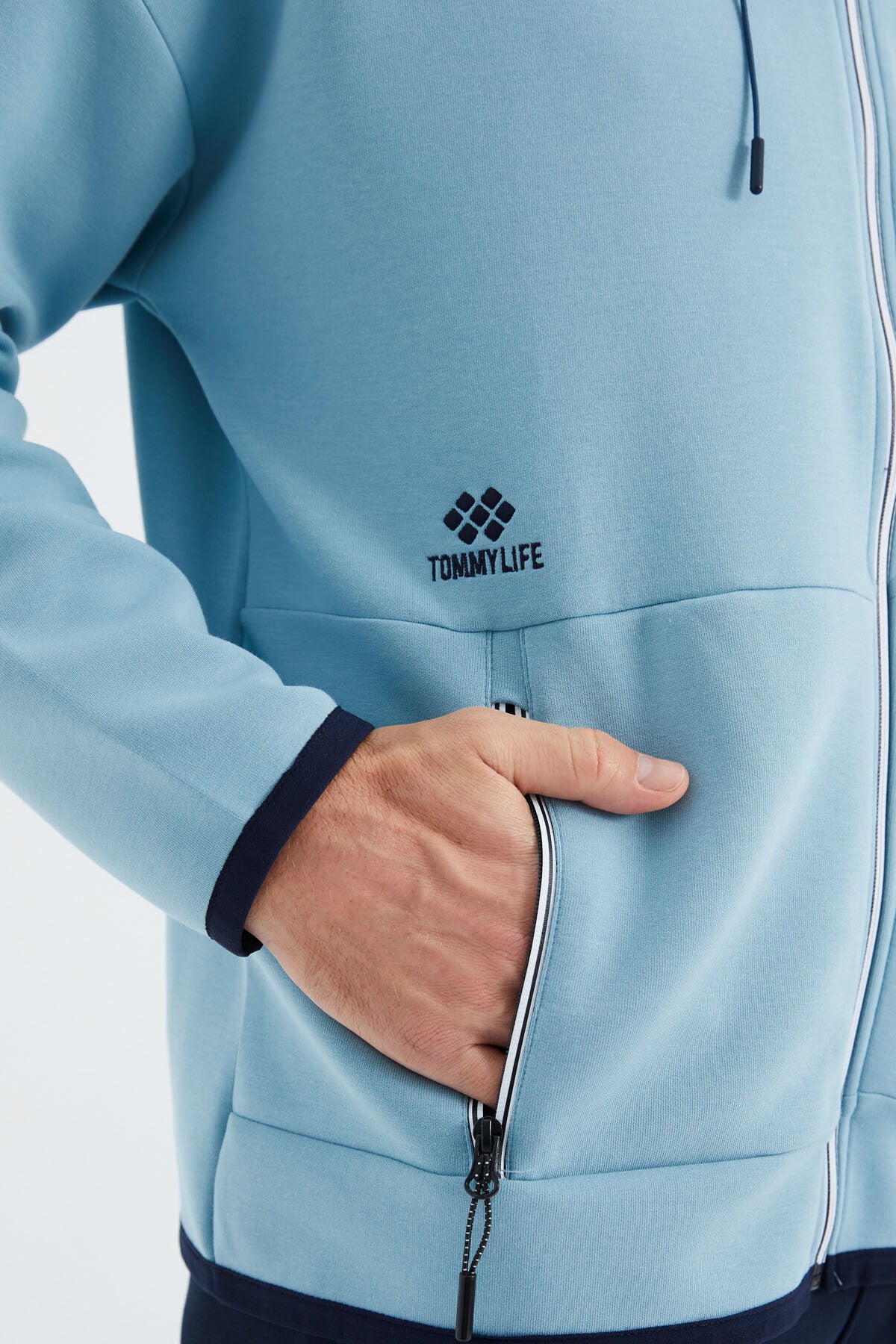 Açık Mavi Kapüşonlu  Gizli Cep Detaylı Erkek Sweatshirt - 88288