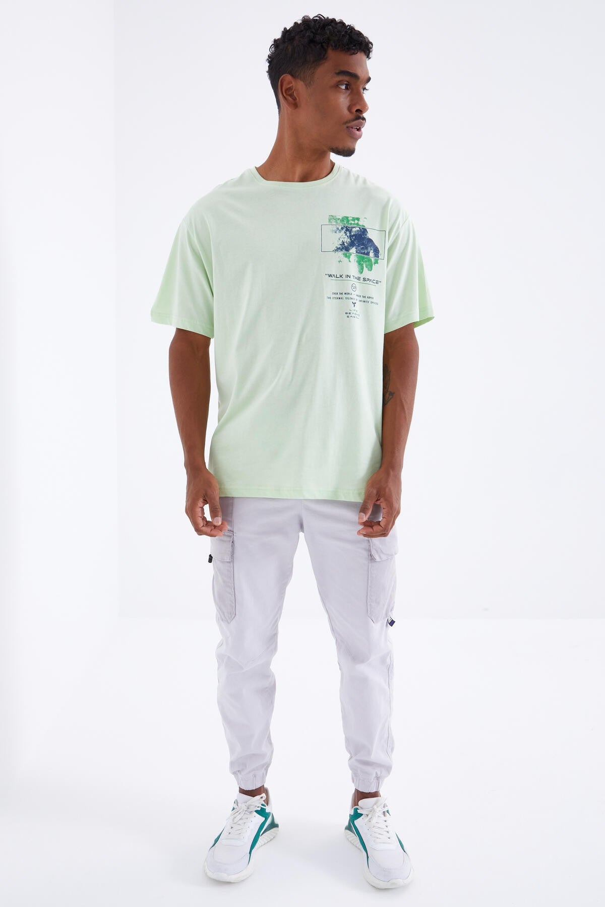 Açık Yeşil Baskı Detaylı O Yaka Erkek Oversize T-Shirt  - 88099