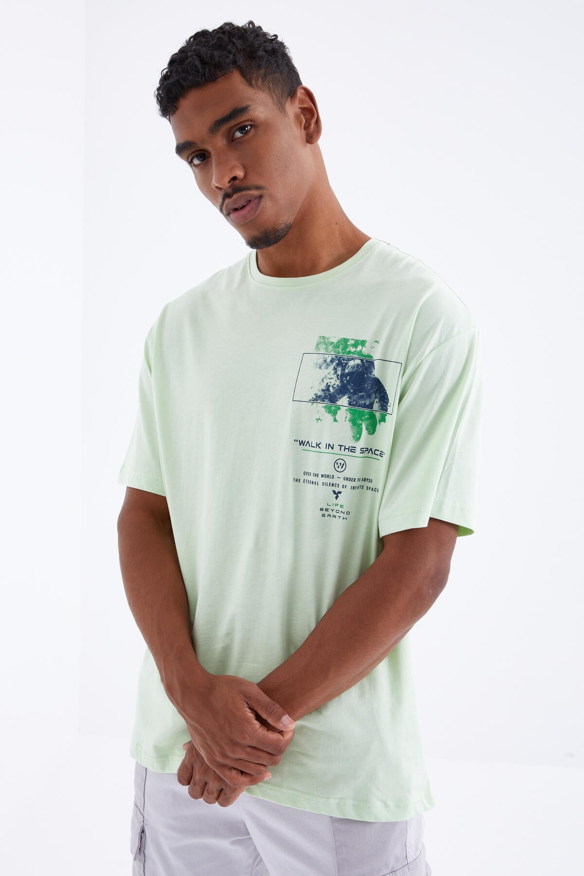 Açık Yeşil Baskı Detaylı O Yaka Erkek Oversize T-Shirt  - 88099