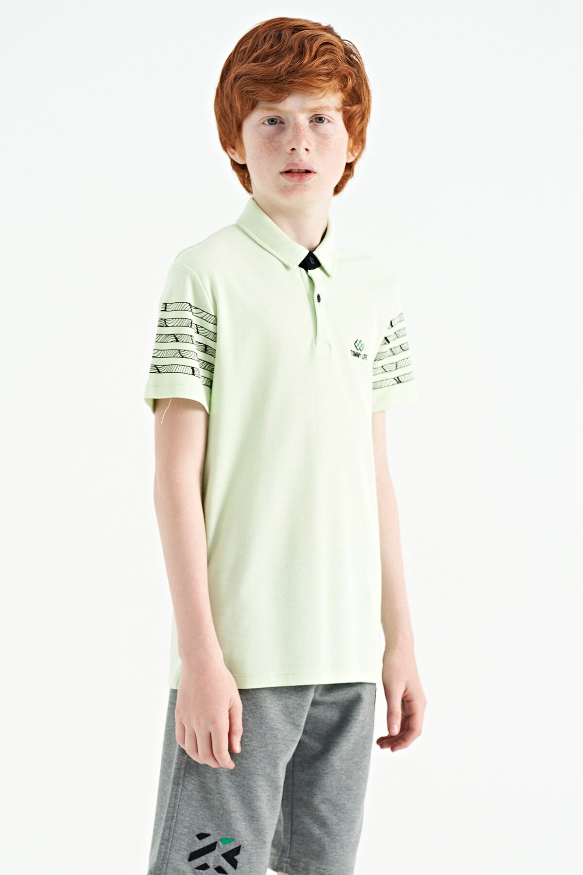 Açık Yeşil Kol Baskı Detaylı Standart Kalıp Polo Yaka Erkek Çocuk T-Shirt - 11093