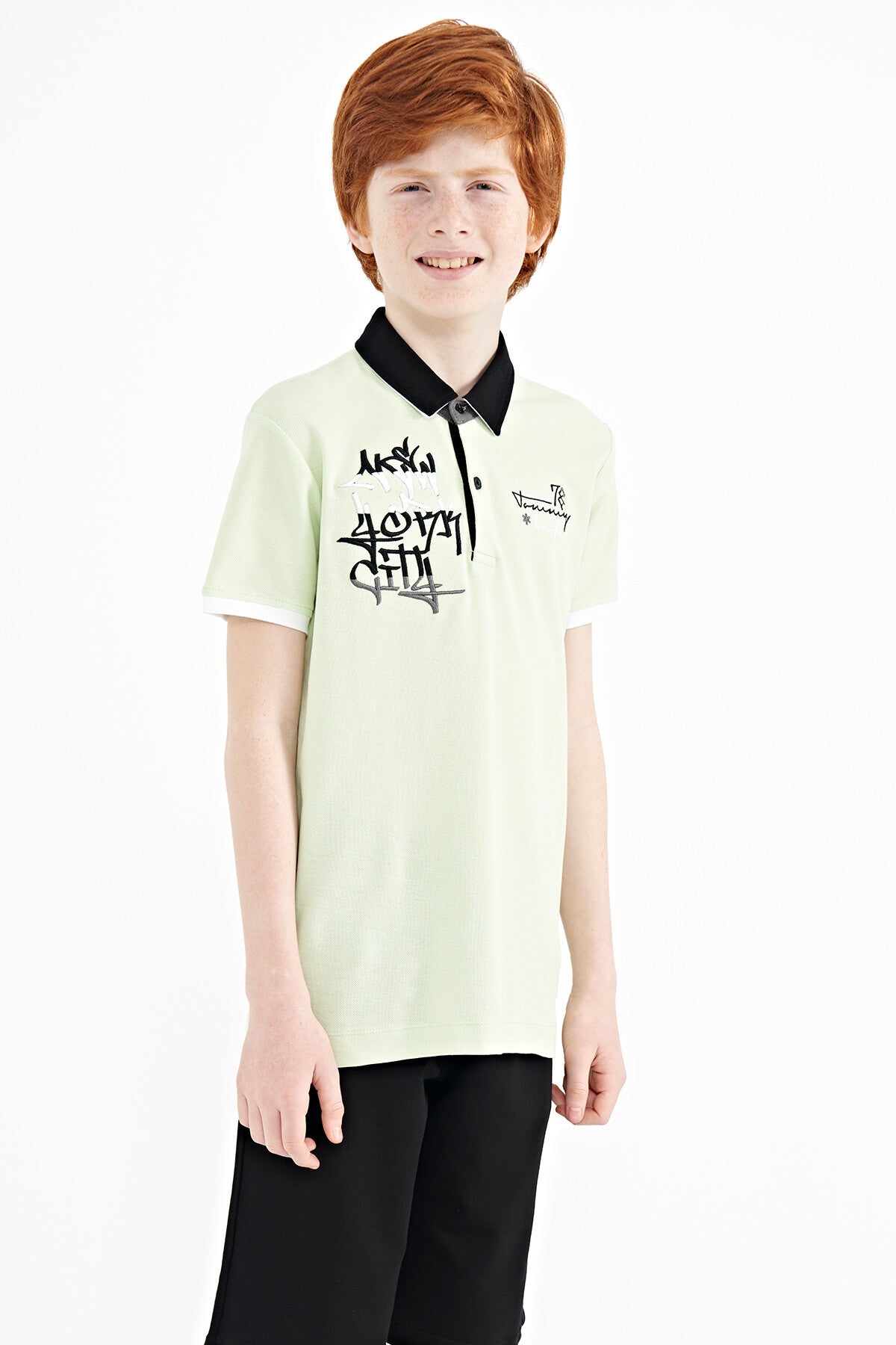 Açık Yeşil Yazı Nakış Detaylı Standart Kalıp Polo Yaka Erkek Çocuk T-Shirt - 11085
