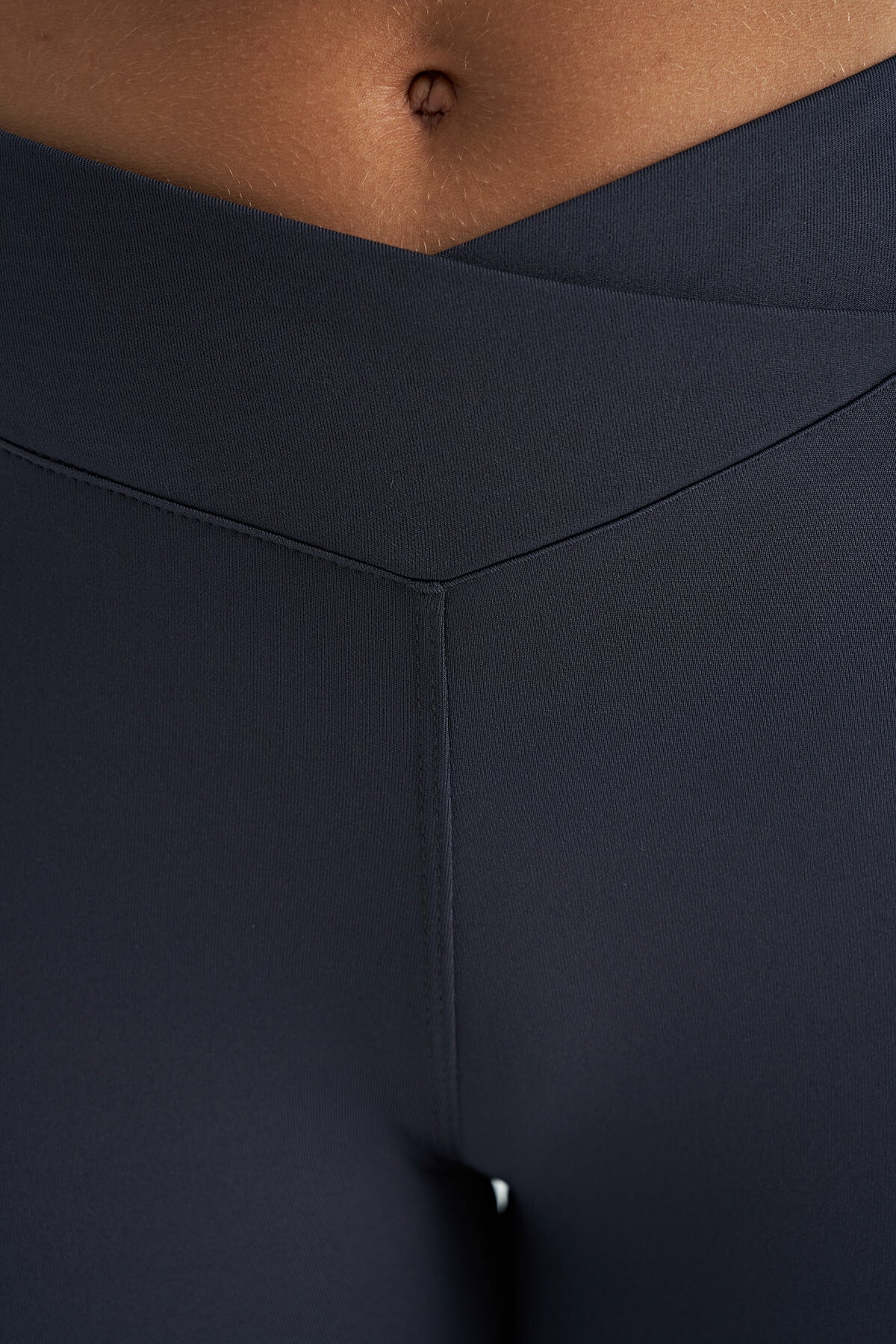 Antrasit Renk Bloklu Fileli Yüksek Bel Slim Fit Dalgıç Kumaş Kadın Tayt - 94632