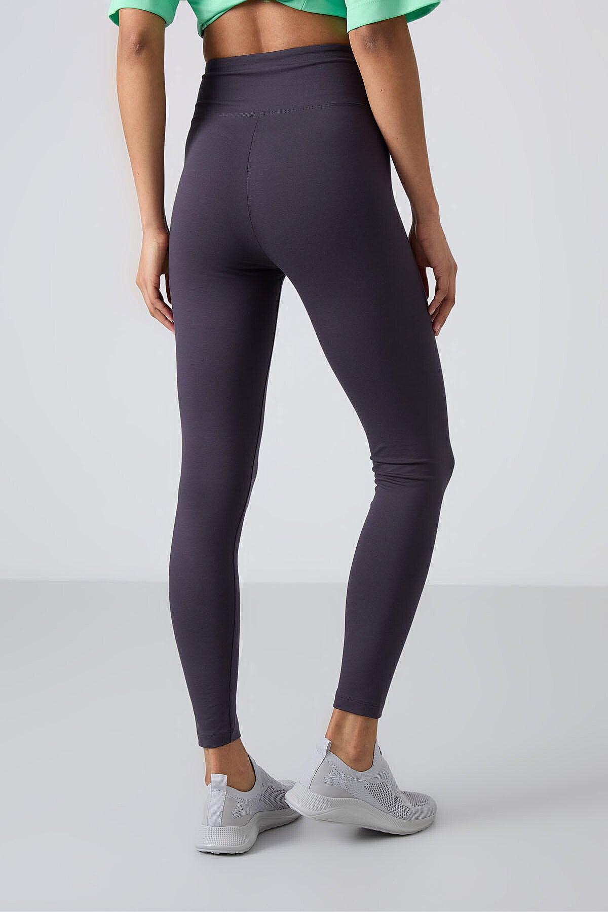 Antrasit Yüksek Bel Toparlayıcı Slim Fit Dar Paça Kadın Tayt - 94011