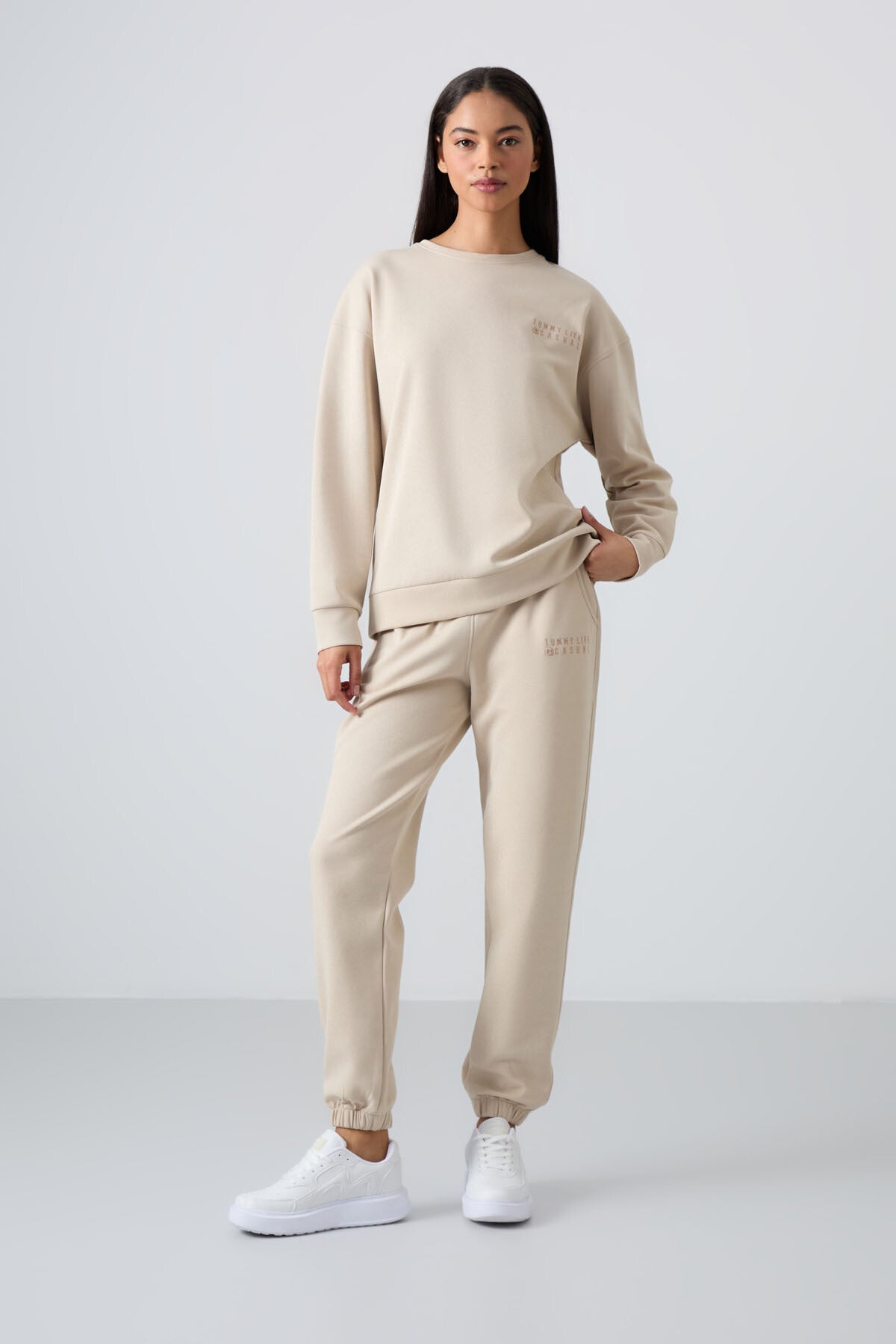 Bej Basic Pamuklu O Yaka Oversize Lastik Paça Kadın Eşofman Takım - 95287