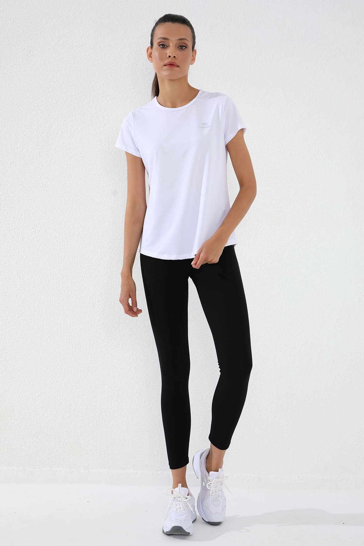 Beyaz Basic Kısa Kol Standart Kalıp O Yaka Kadın T-Shirt - 97144