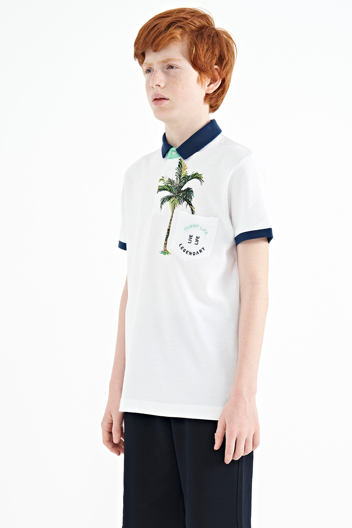 Beyaz Baskılı Cep Detaylı Standart Kalıp Polo Yaka Erkek Çocuk T-Shirt - 11144